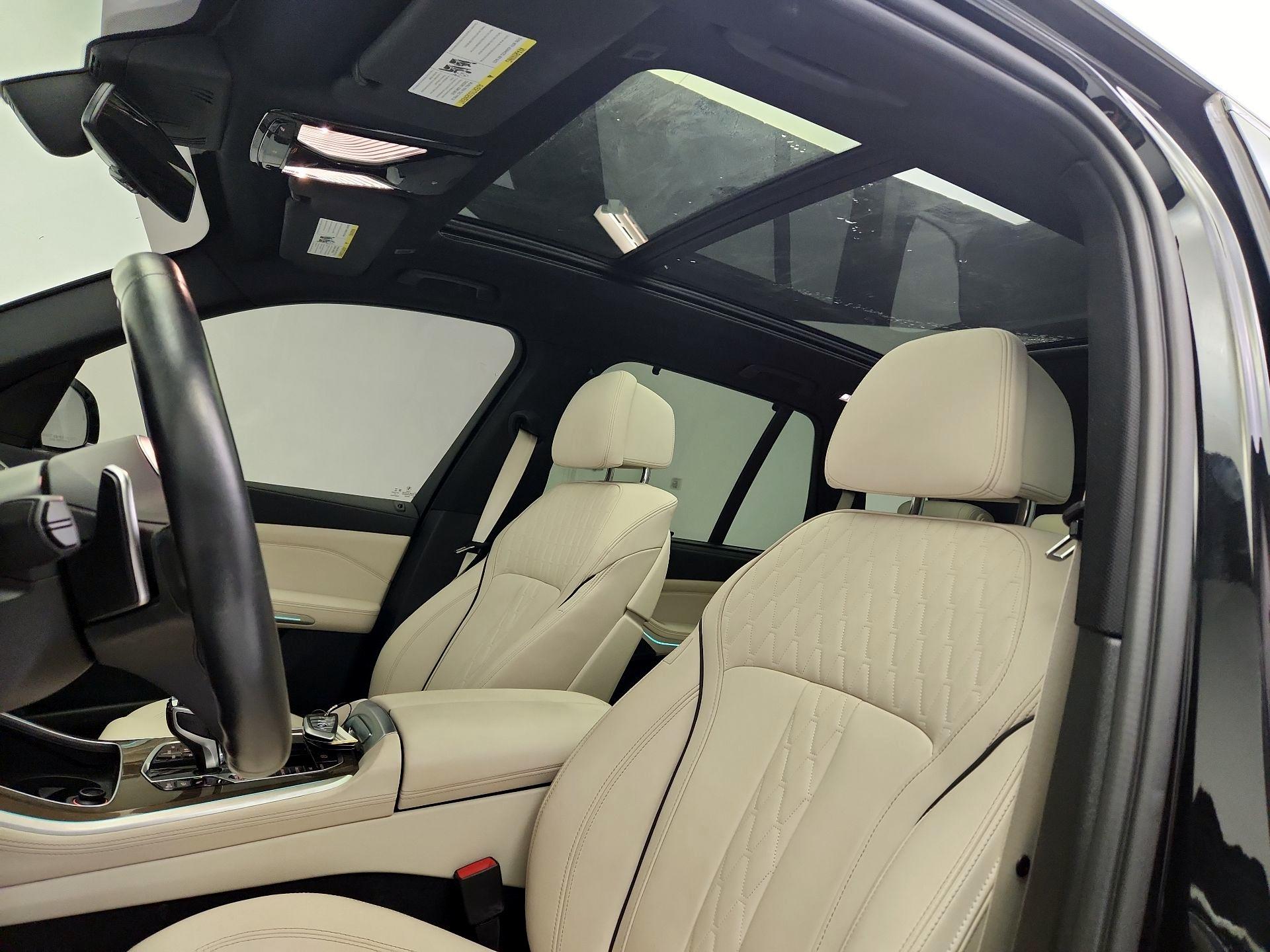 Thumbnail: 2022 BMW X5 - 20