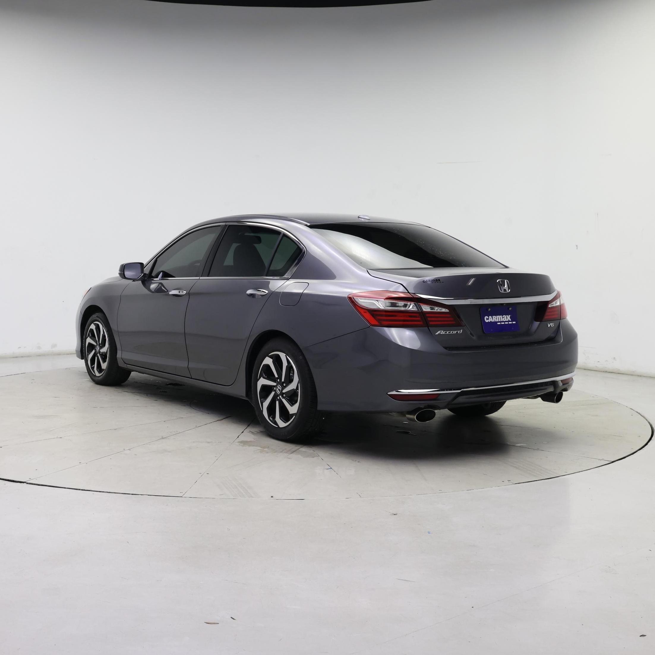 Thumbnail: 2017 Honda Accord - 2