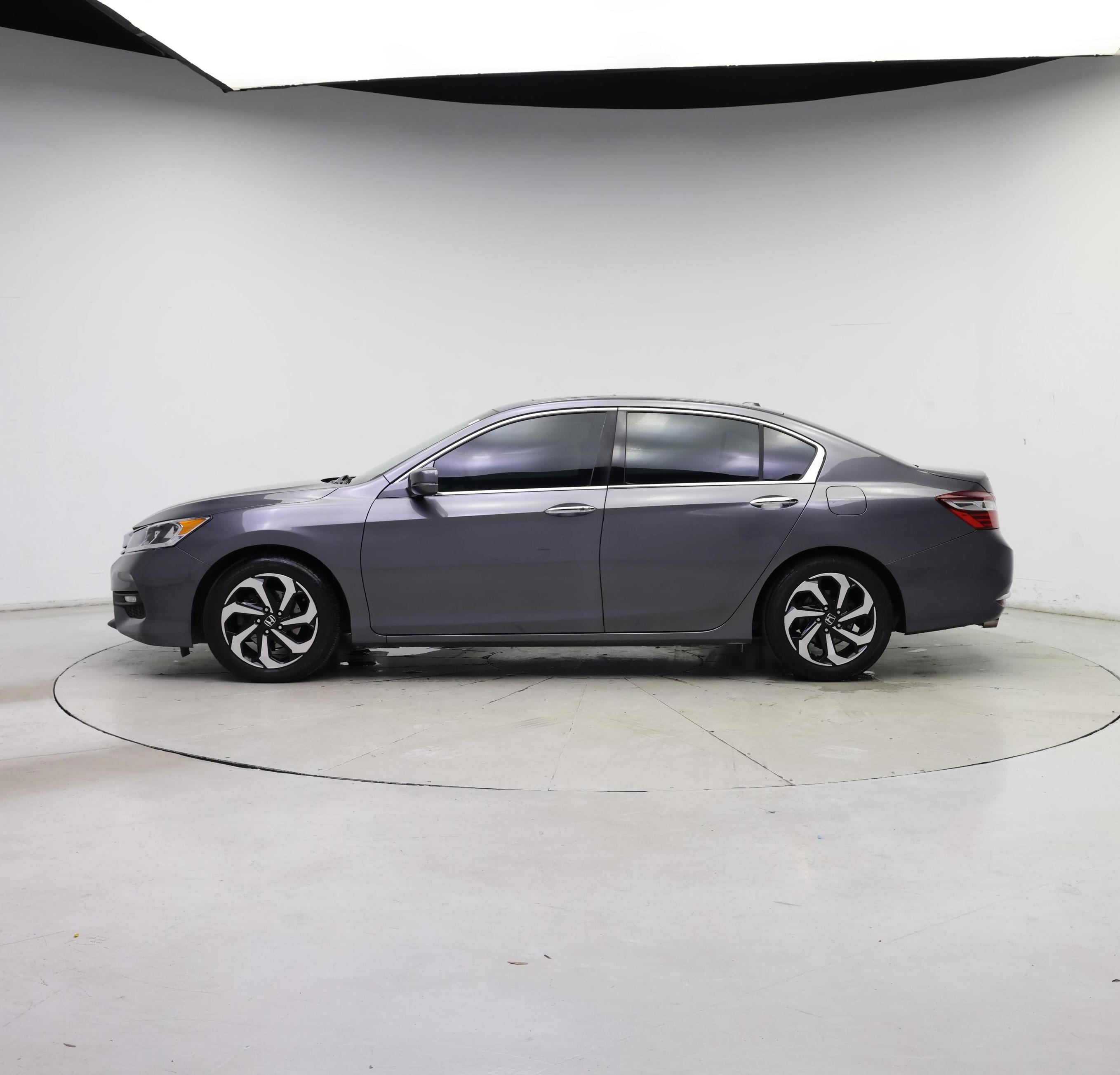 Thumbnail: 2017 Honda Accord - 3