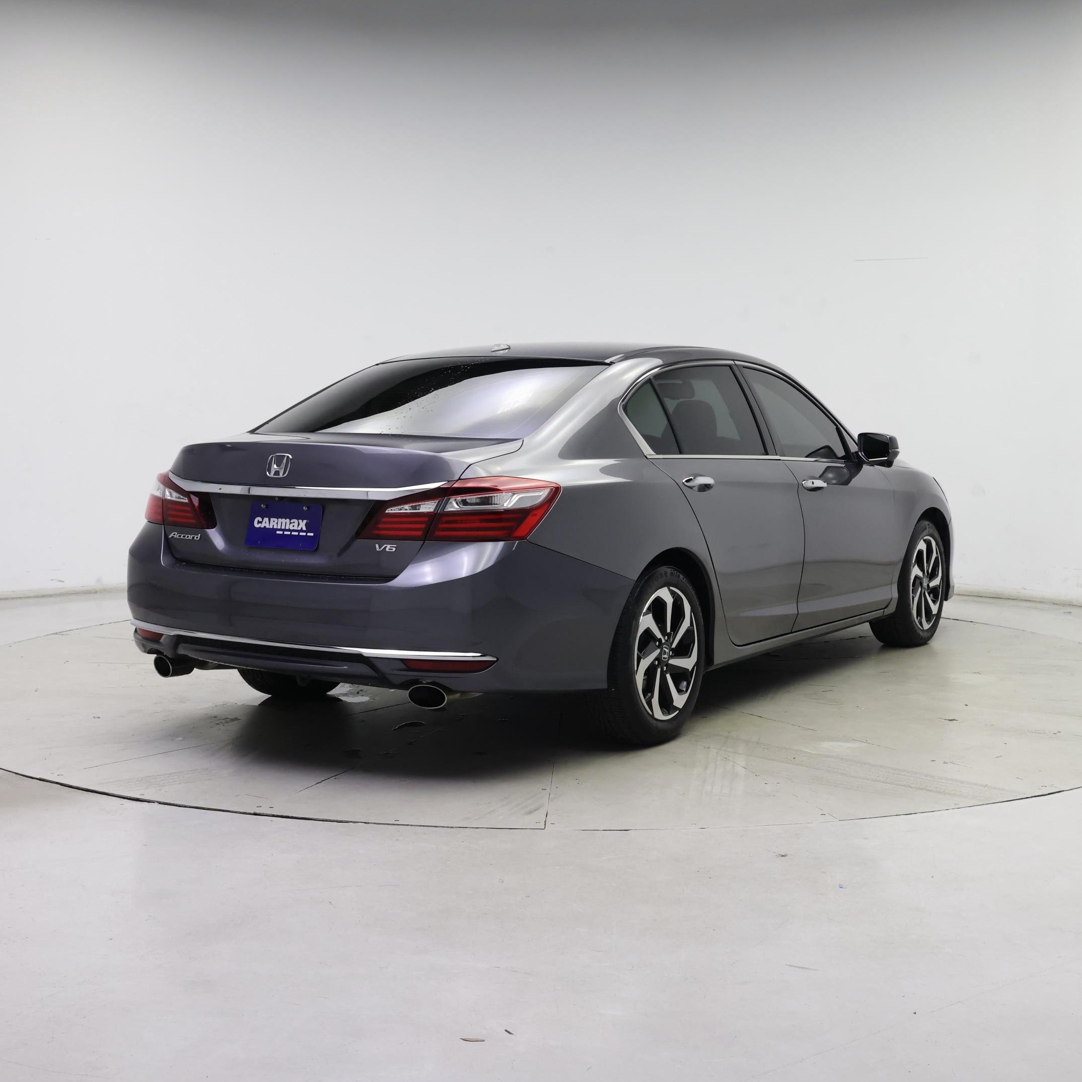 Thumbnail: 2017 Honda Accord - 8