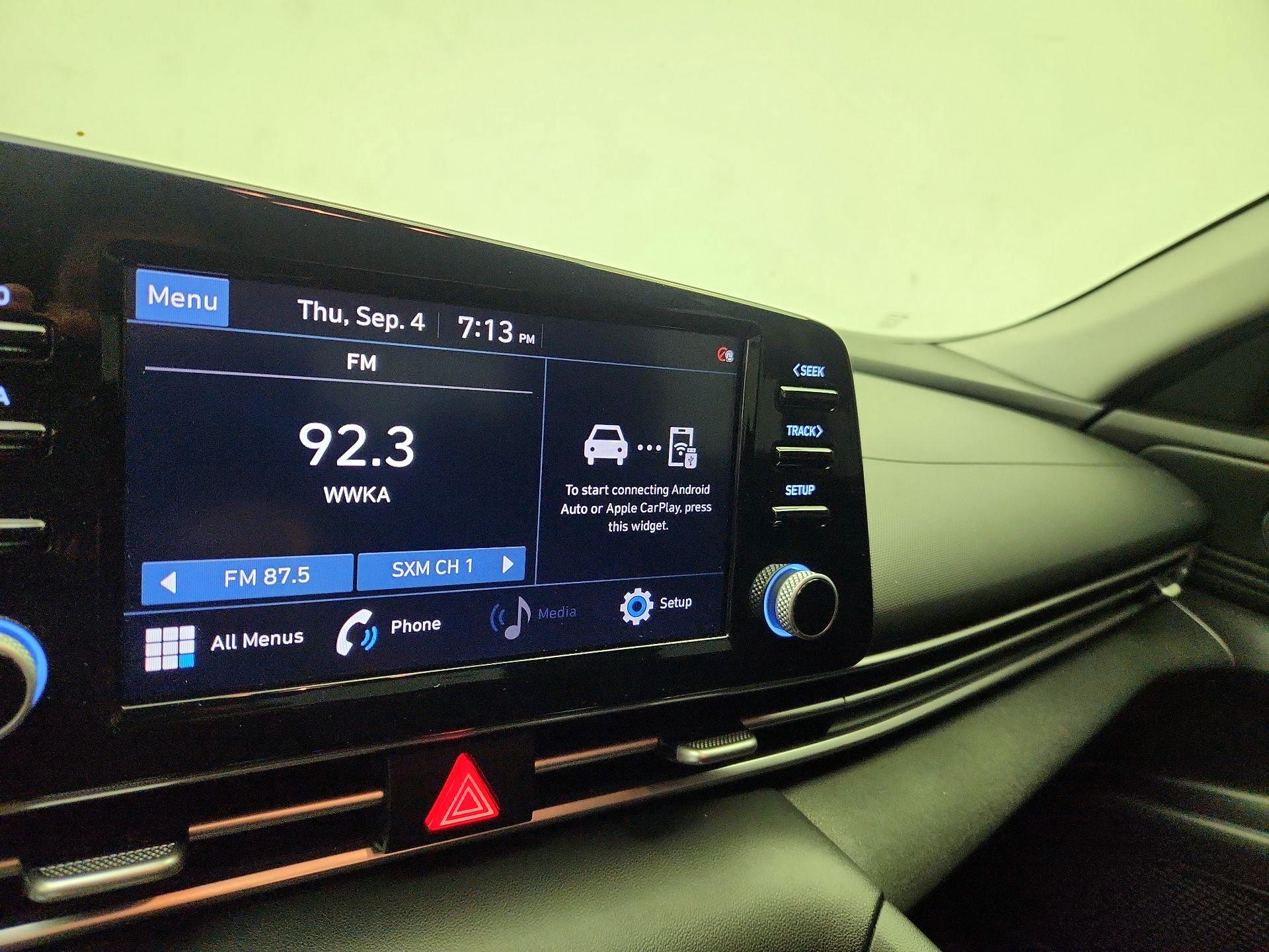 Thumbnail: 2022 Hyundai Elantra - 15