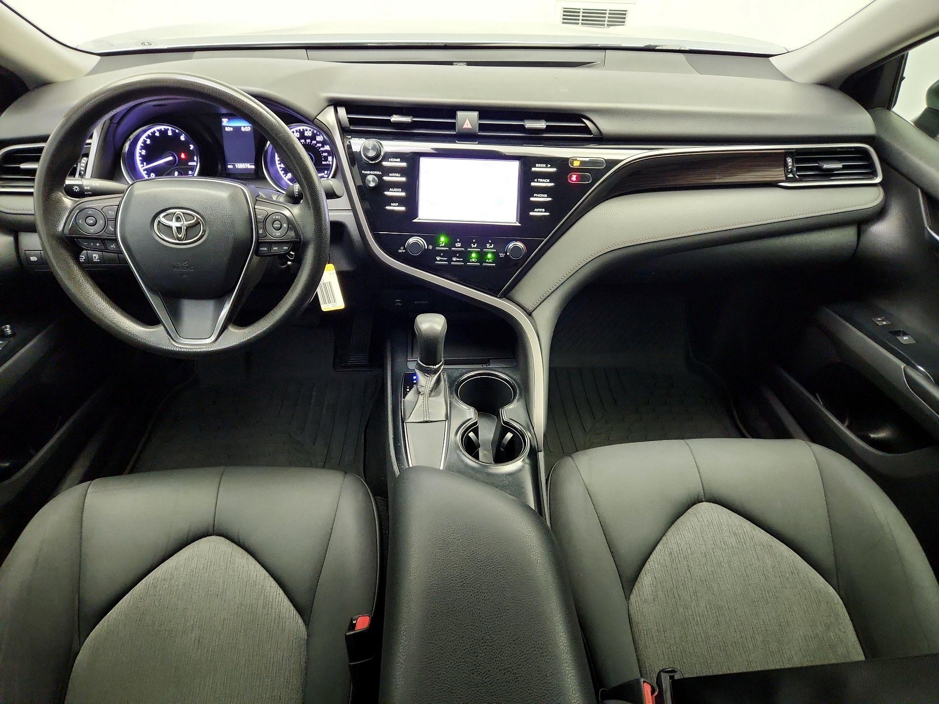 Thumbnail: 2019 Toyota Camry - 9