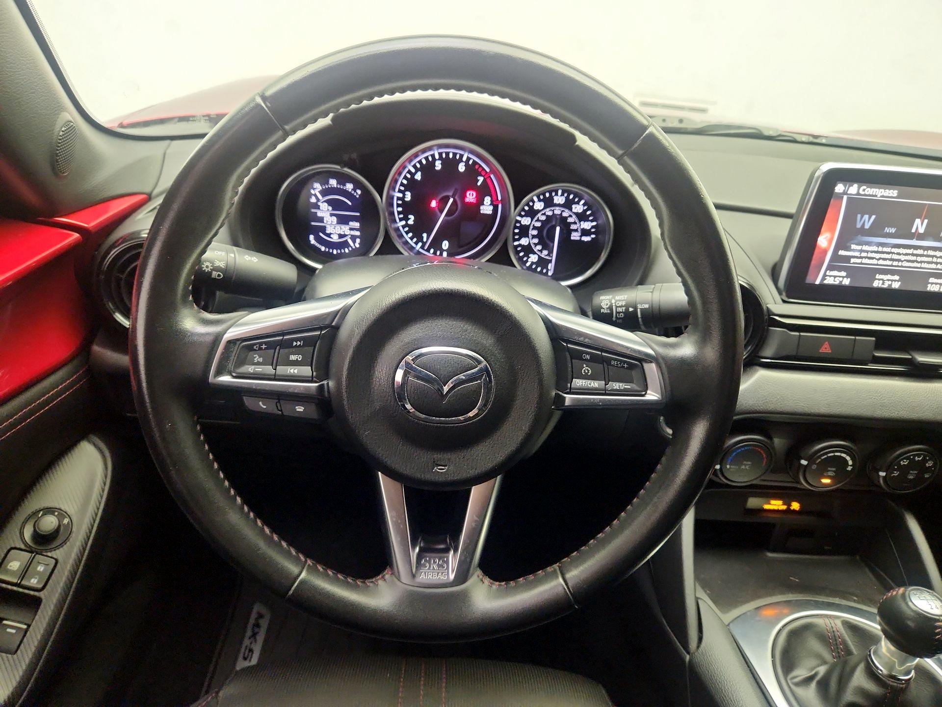 Thumbnail: 2016 Mazda MX-5 Miata - 10