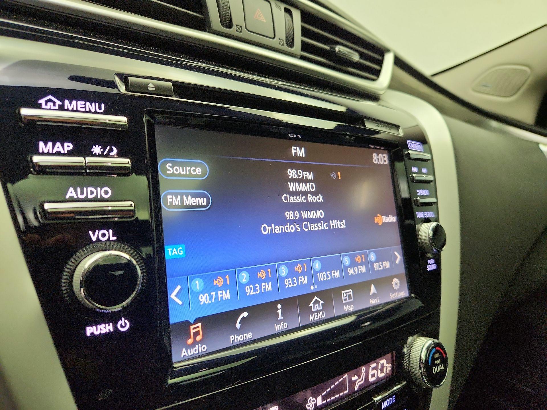 Thumbnail: 2017 Nissan Murano - 16