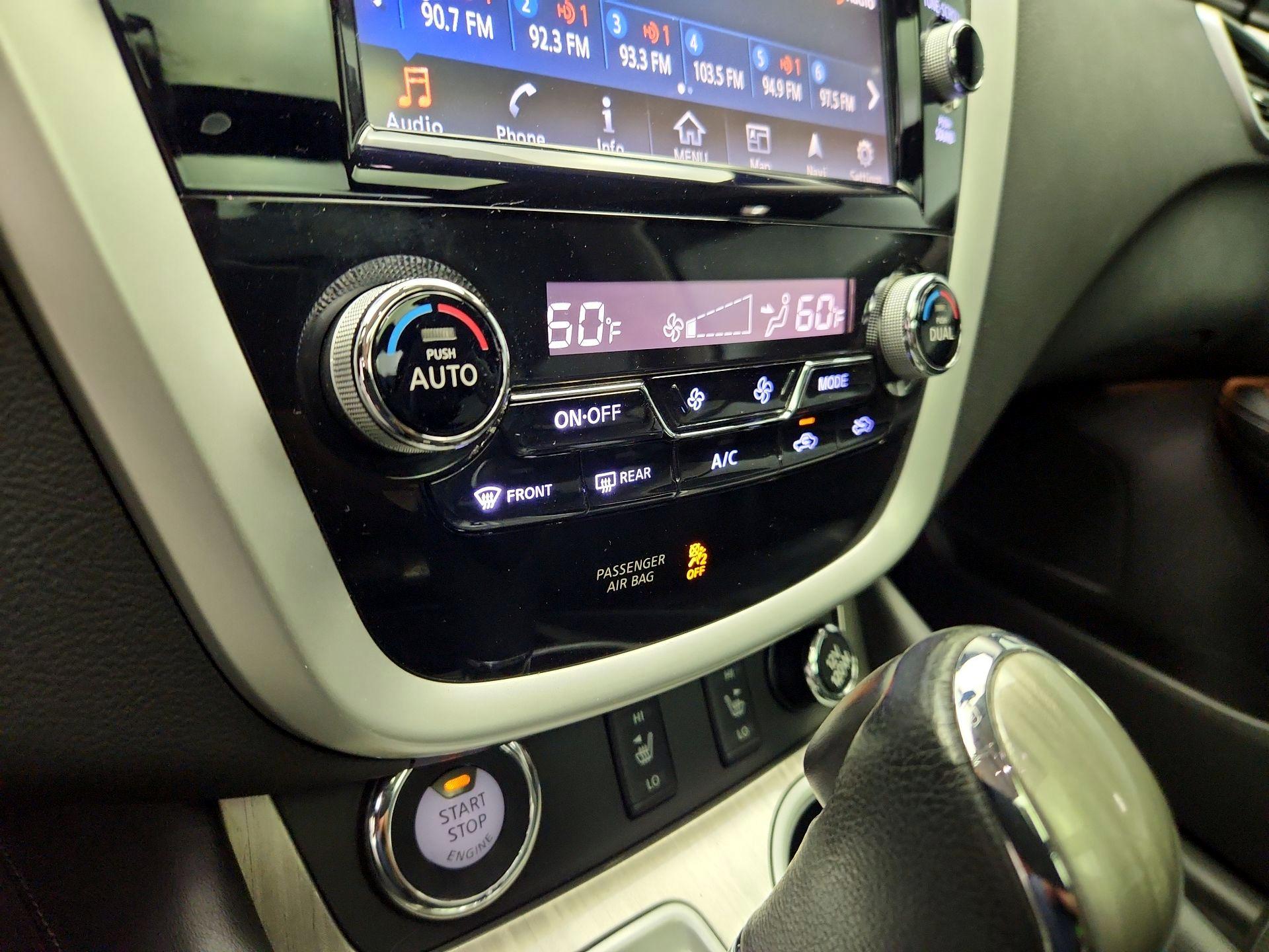 Thumbnail: 2017 Nissan Murano - 17