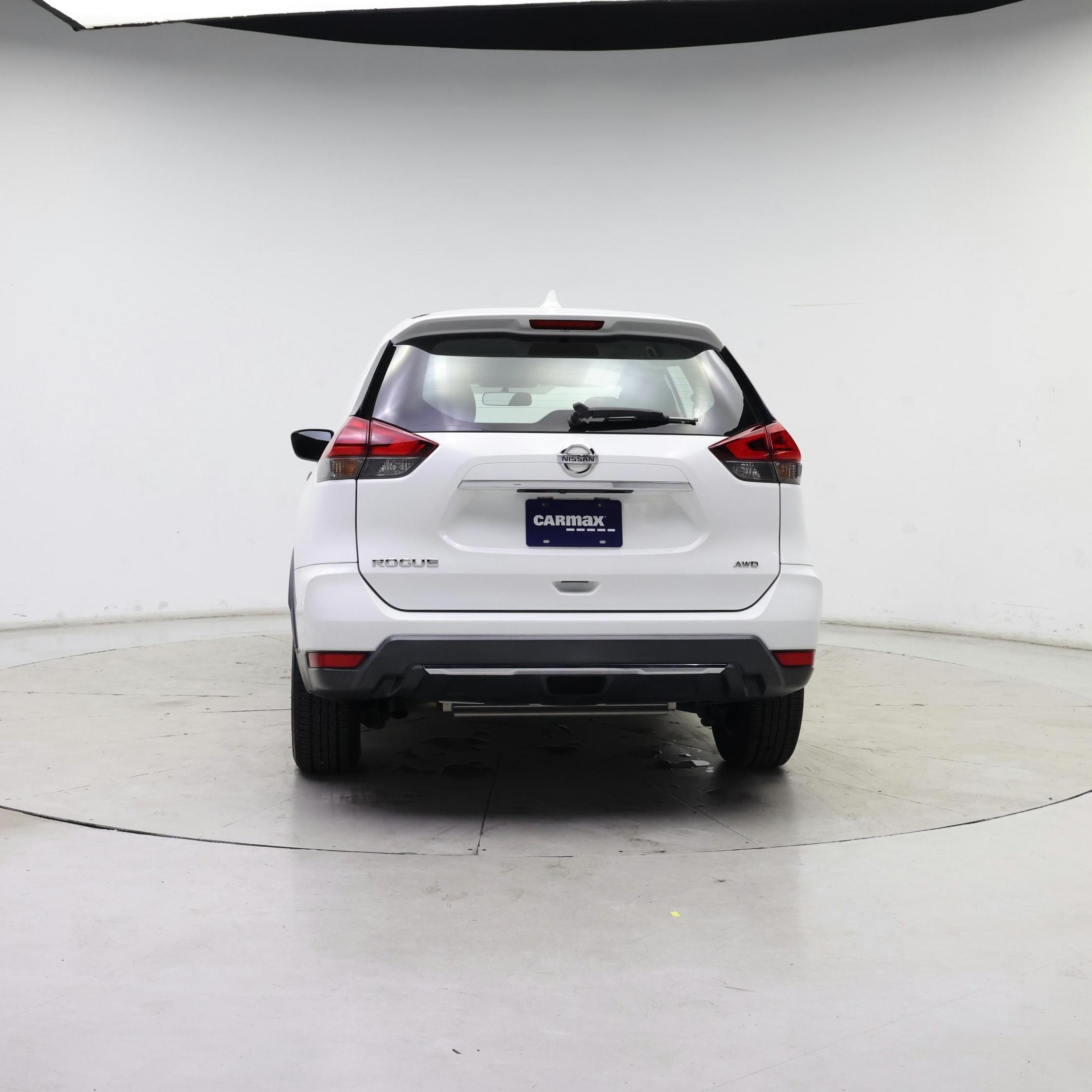 Thumbnail: 2017 Nissan Rogue - 6