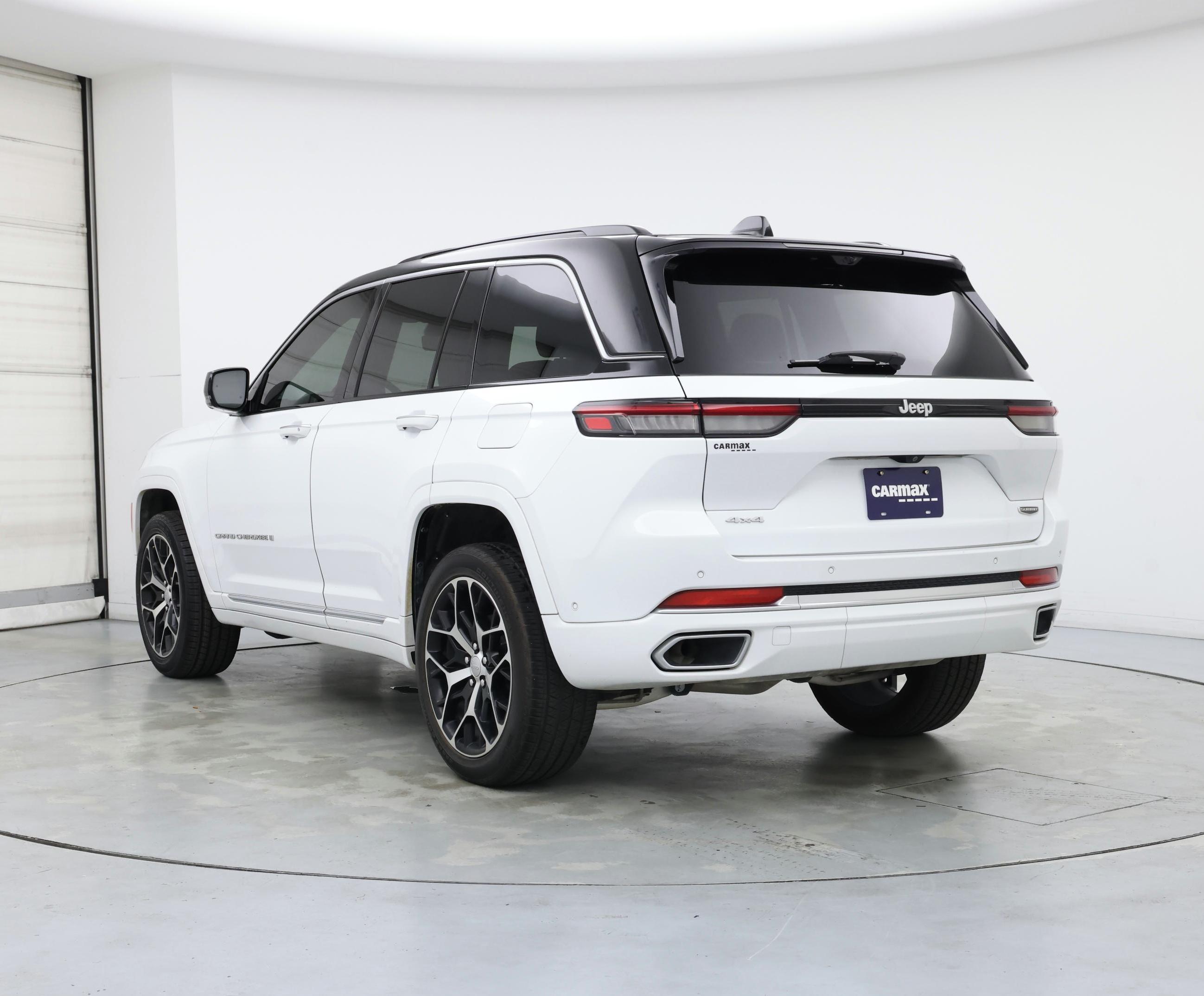 Thumbnail: 2024 Jeep Grand Cherokee - 2
