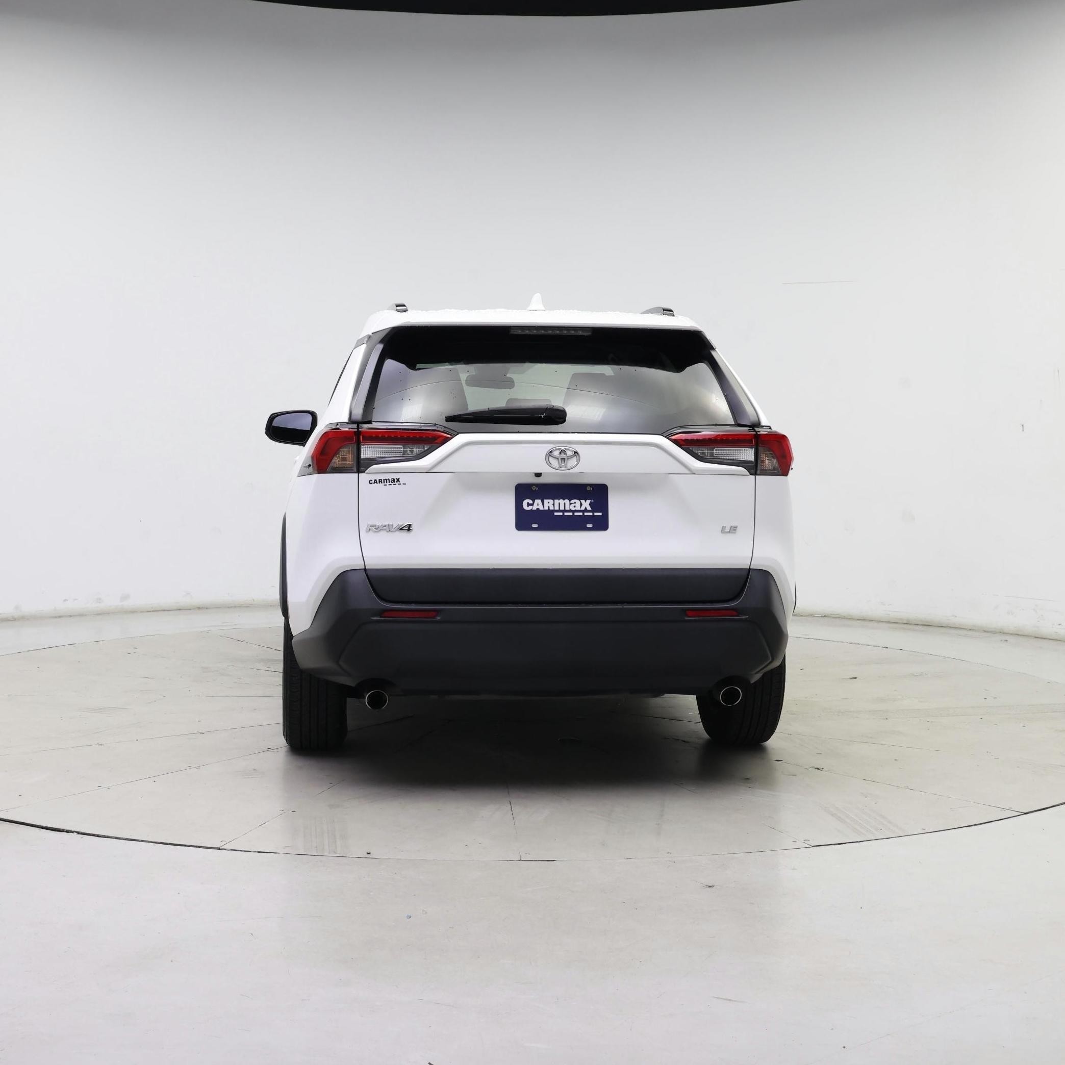 Thumbnail: 2021 Toyota RAV4 - 6