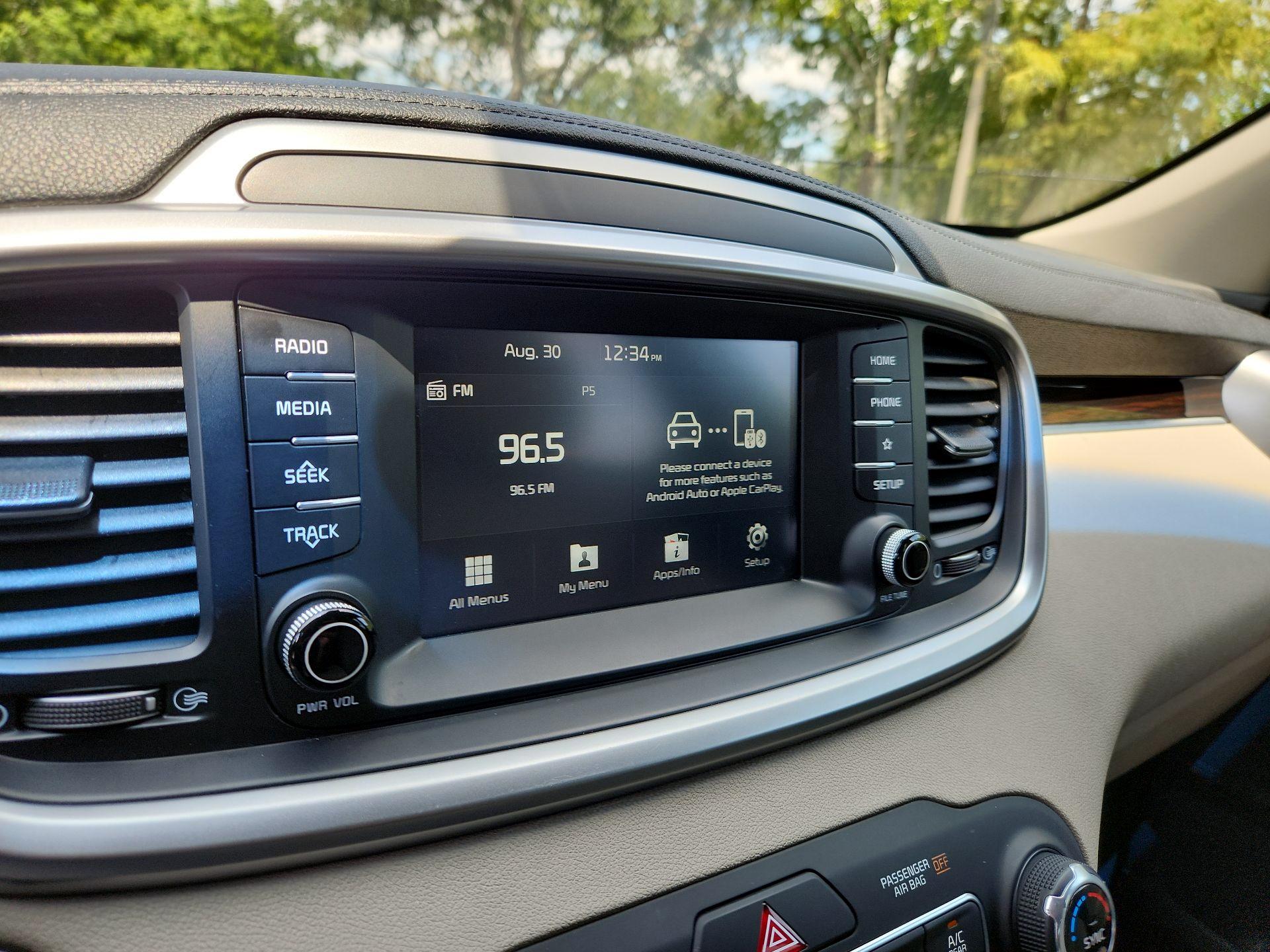 Thumbnail: 2019 Kia Sorento - 13