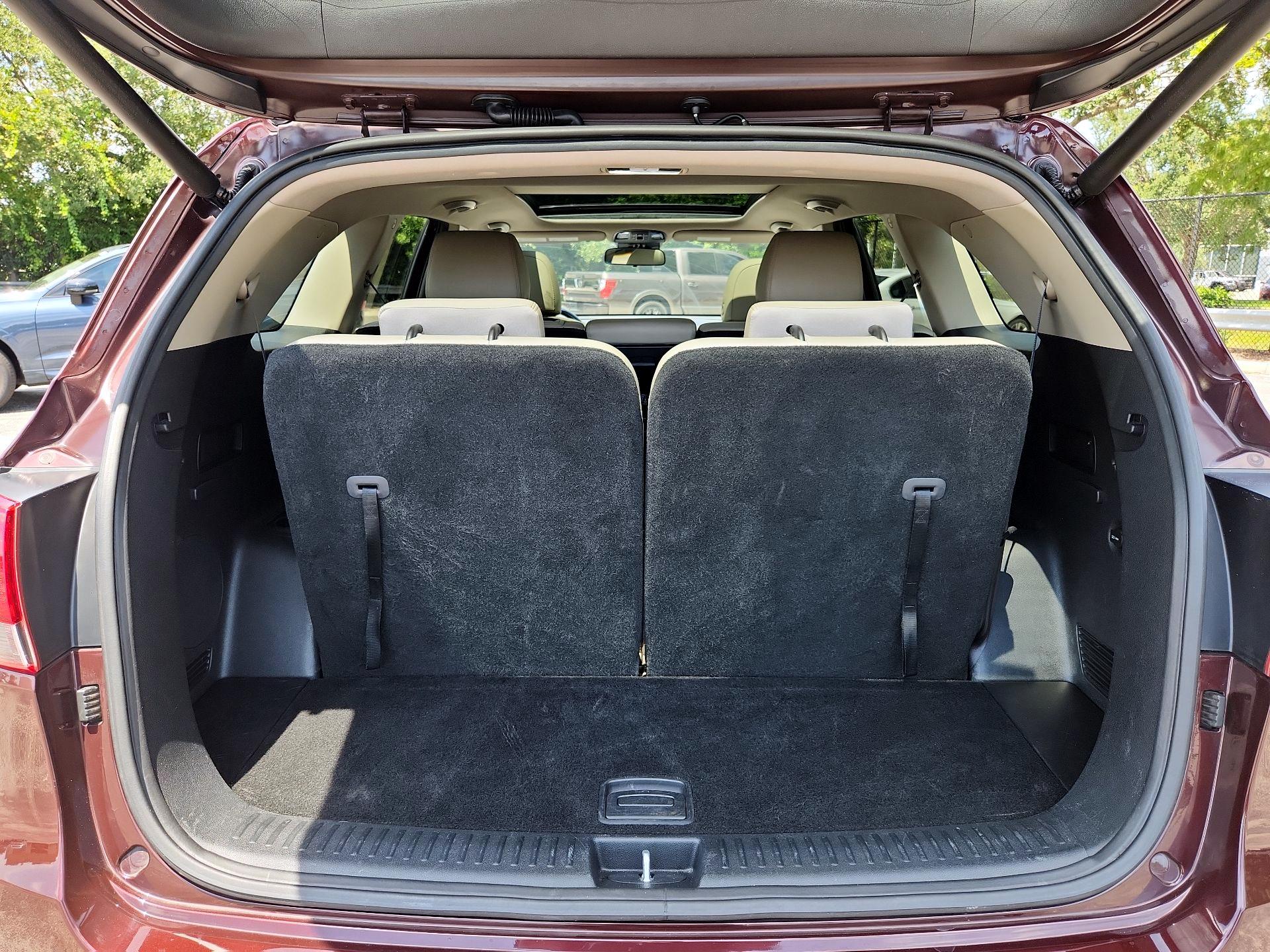 Thumbnail: 2019 Kia Sorento - 20