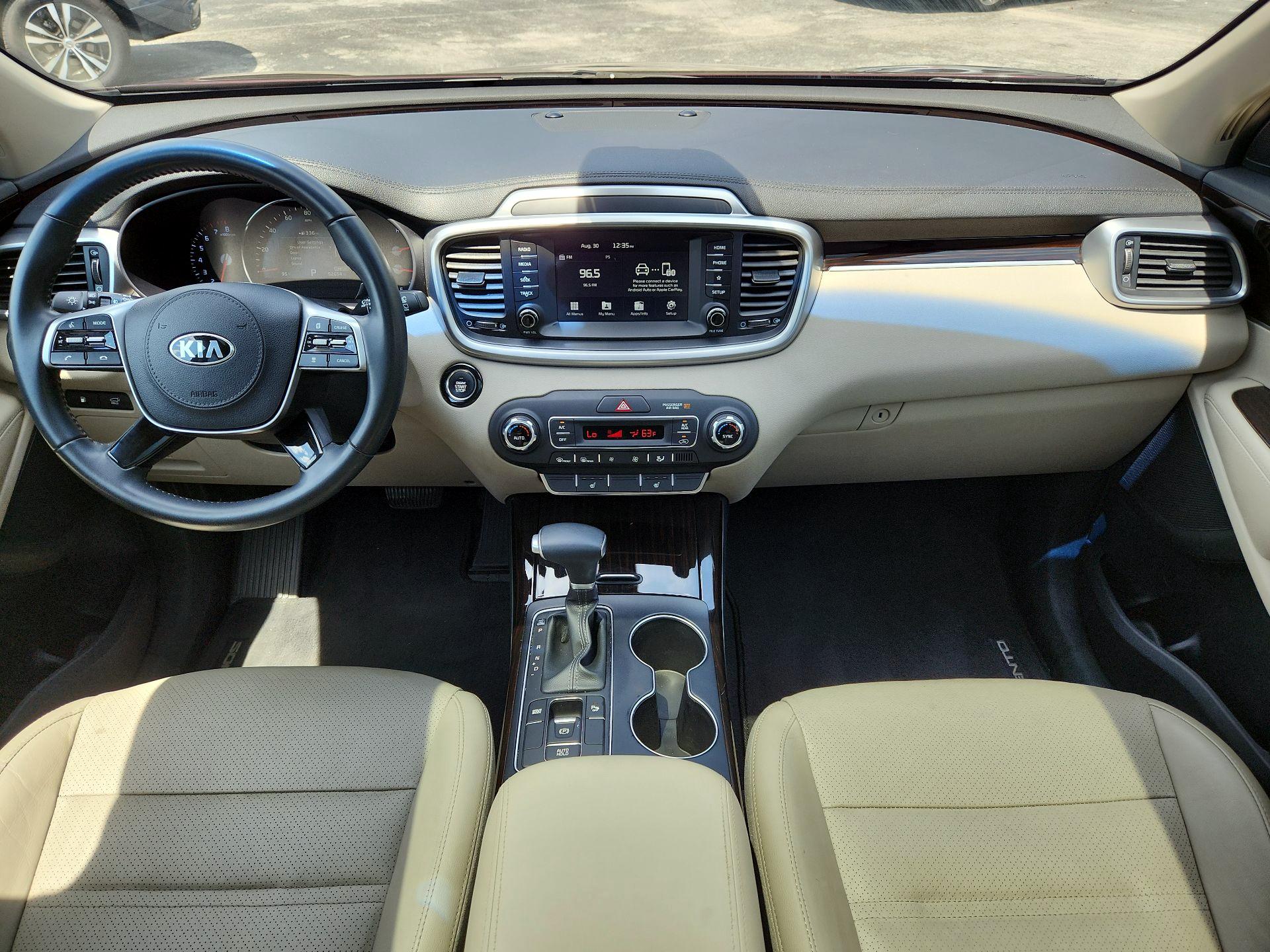 Thumbnail: 2019 Kia Sorento - 8