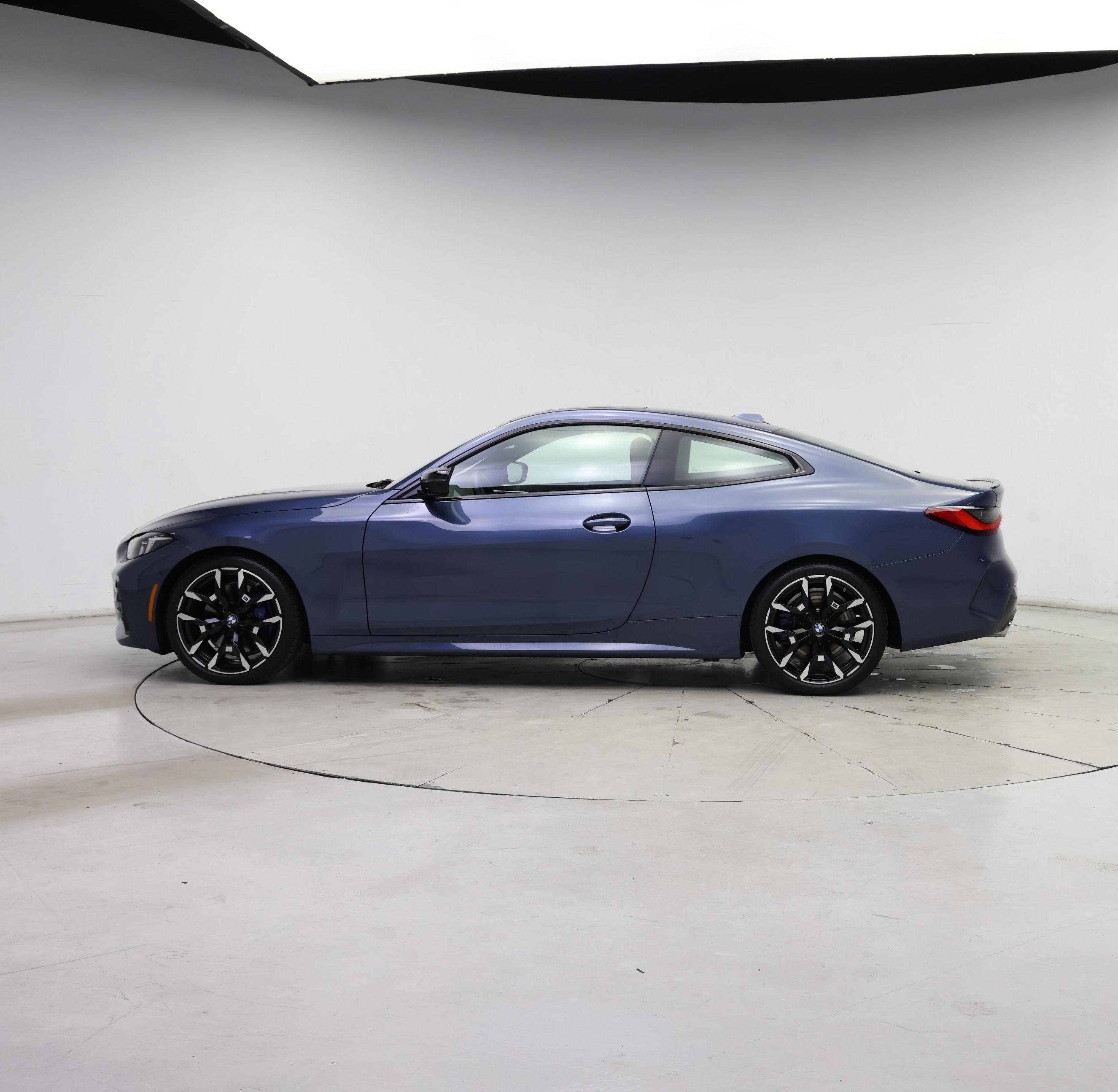 Thumbnail: 2025 BMW 4 Series - 3