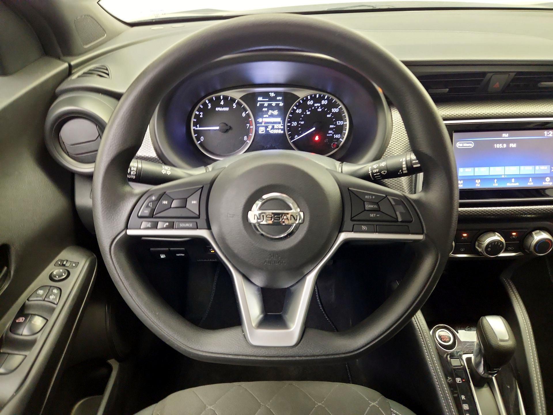 Thumbnail: 2019 Nissan Kicks - 10