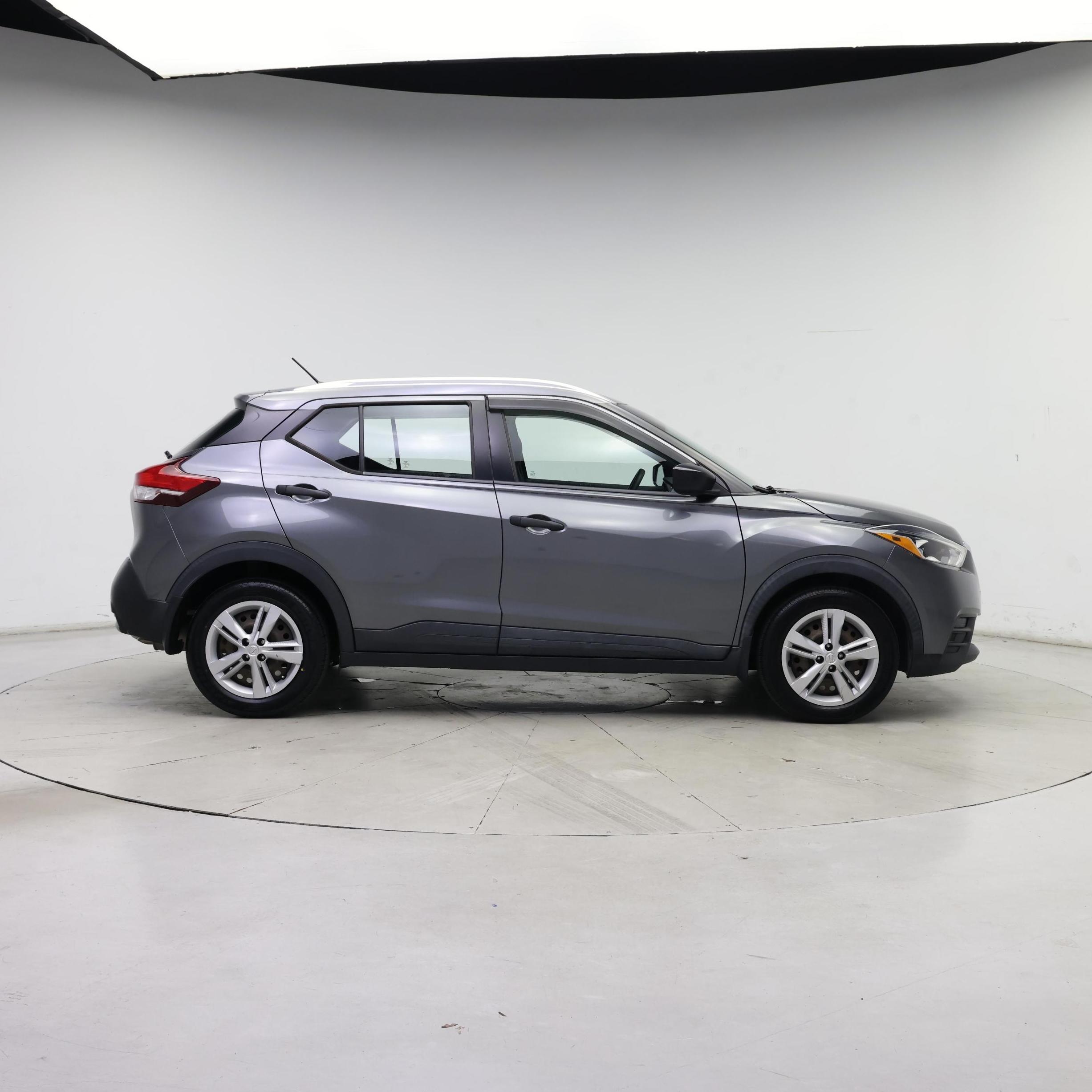 Thumbnail: 2019 Nissan Kicks - 7