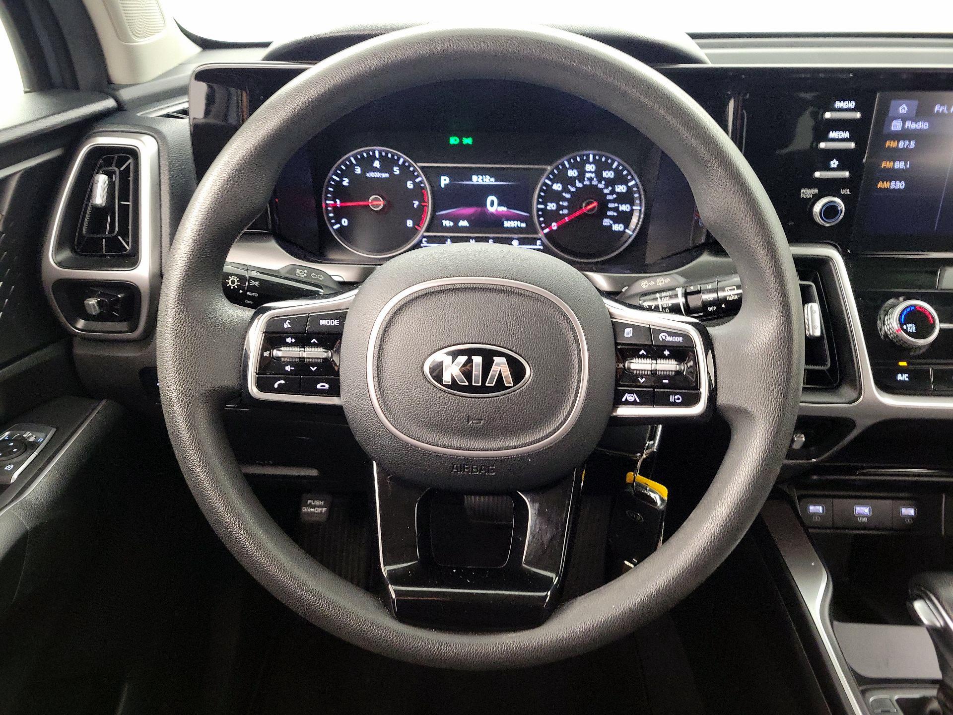 Thumbnail: 2021 Kia Sorento - 10