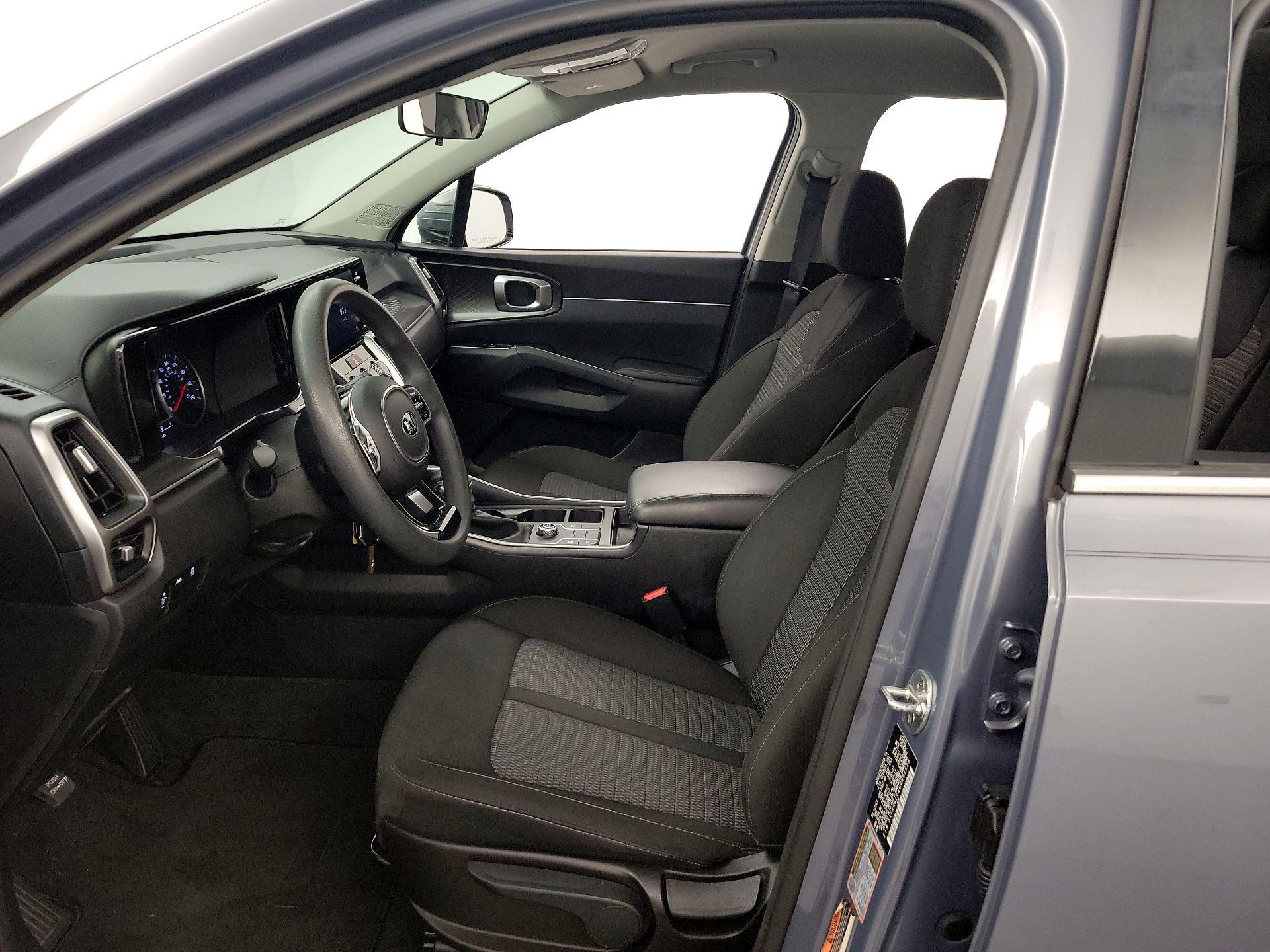 Thumbnail: 2021 Kia Sorento - 11
