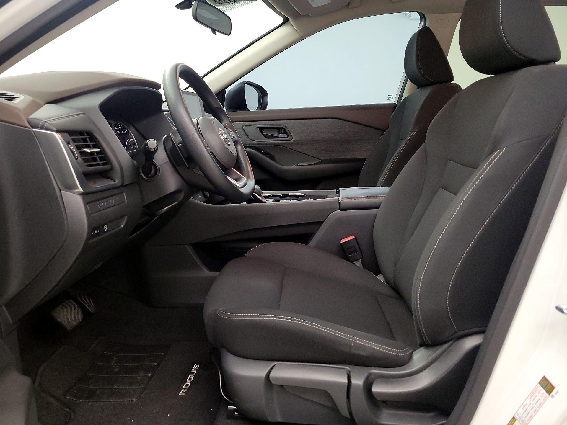 Thumbnail: 2023 Nissan Rogue - 11