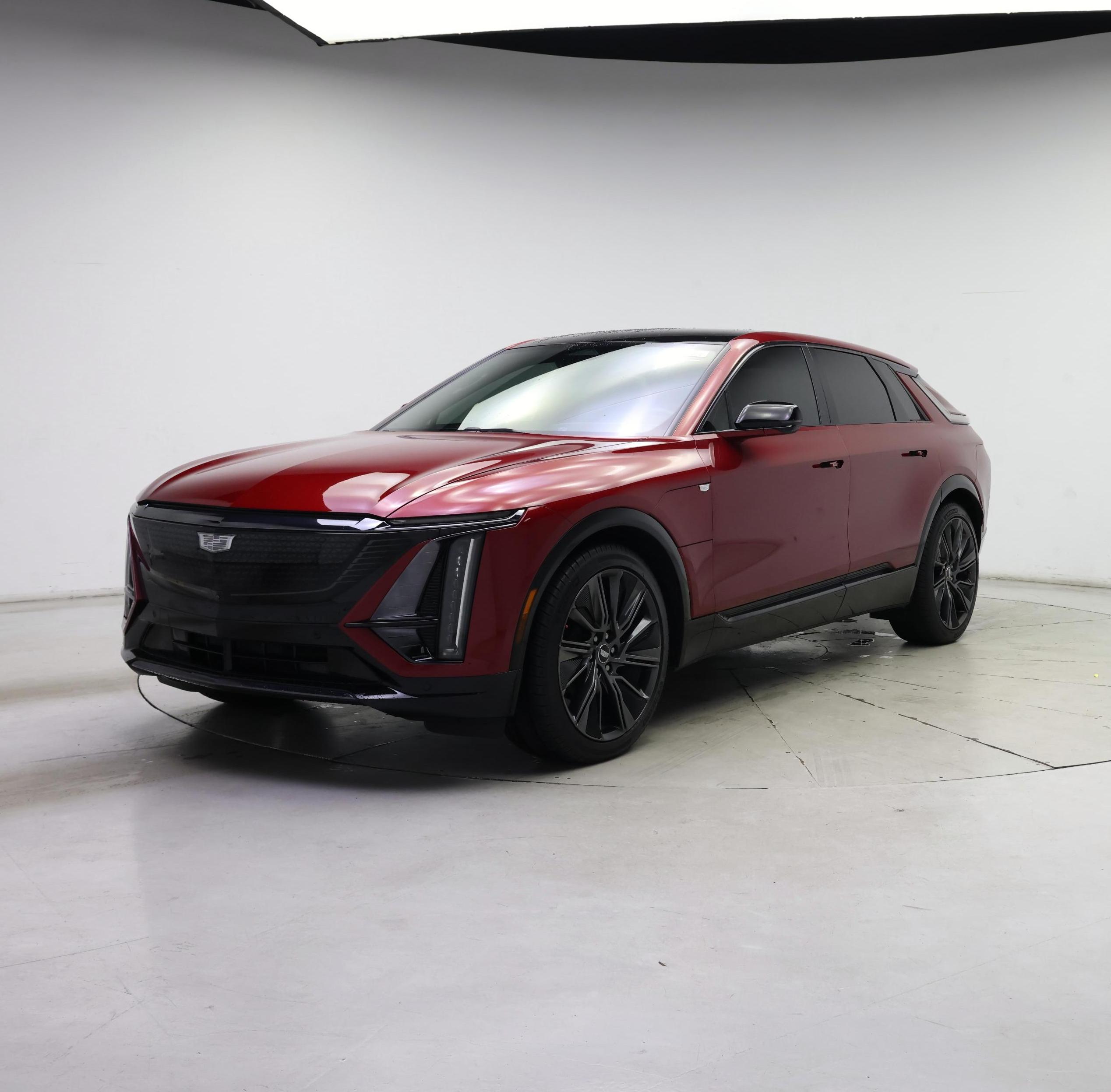 Thumbnail: 2024 Cadillac Lyriq - 4