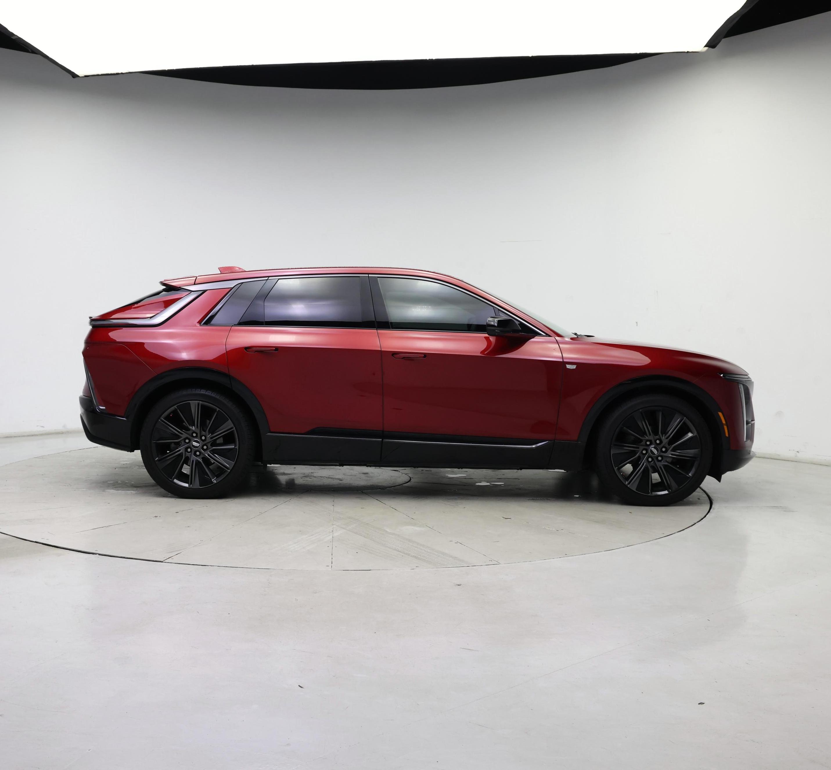 Thumbnail: 2024 Cadillac Lyriq - 7