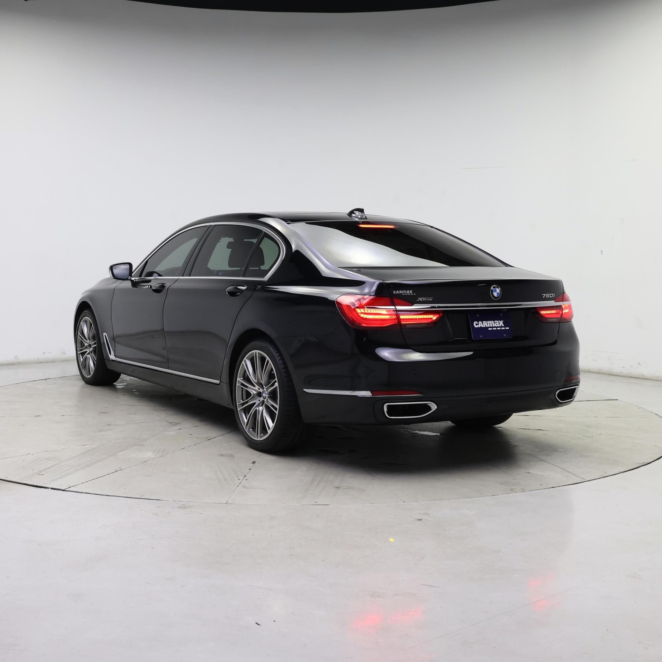 Thumbnail: 2016 BMW 7 Series - 2