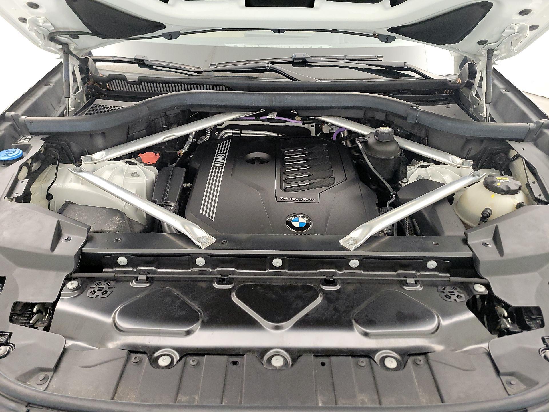 Thumbnail: 2021 BMW X5 - 17