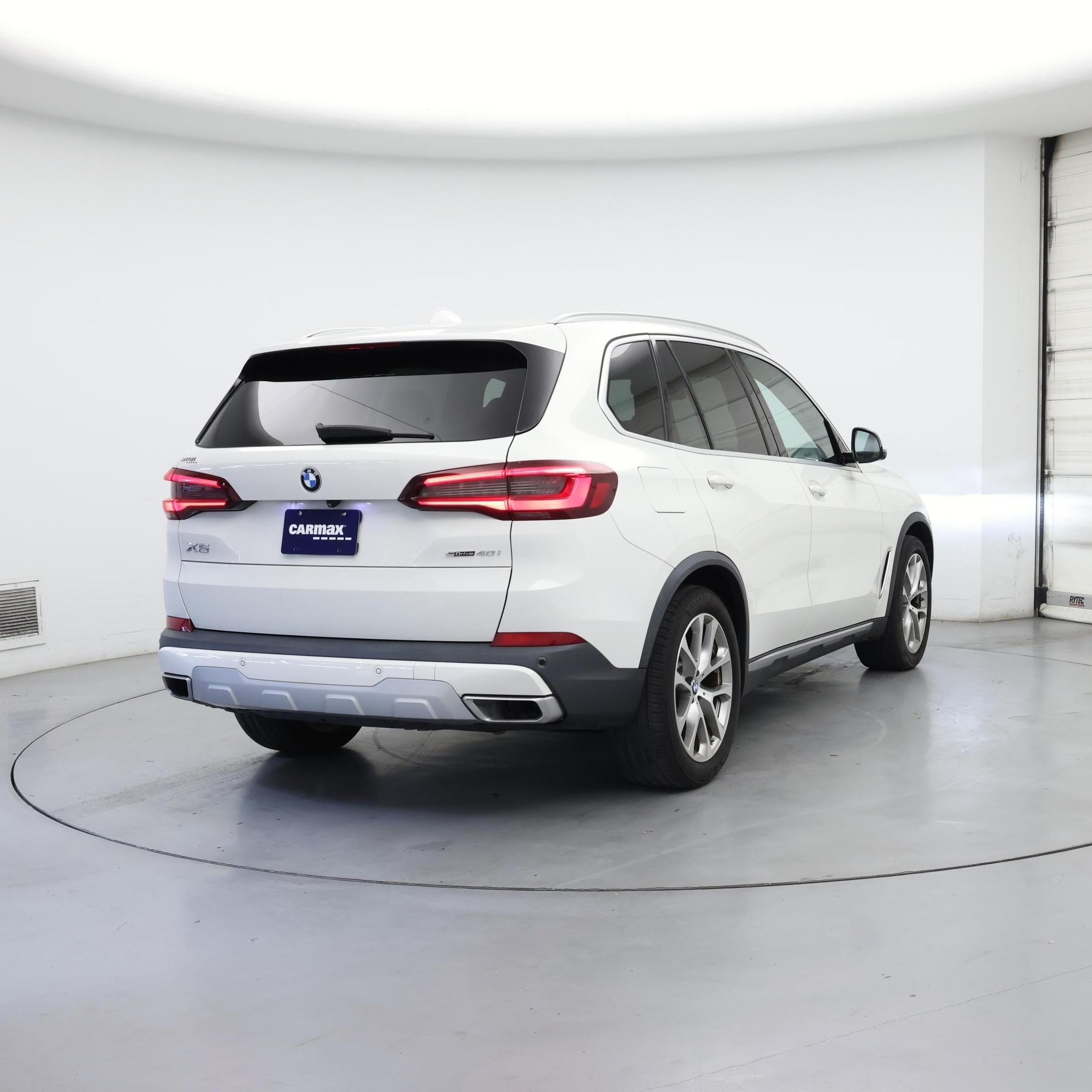 Thumbnail: 2021 BMW X5 - 8