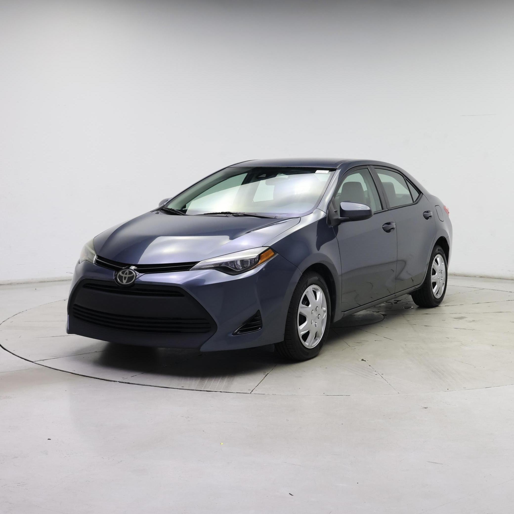 Thumbnail: 2017 Toyota Corolla - 4