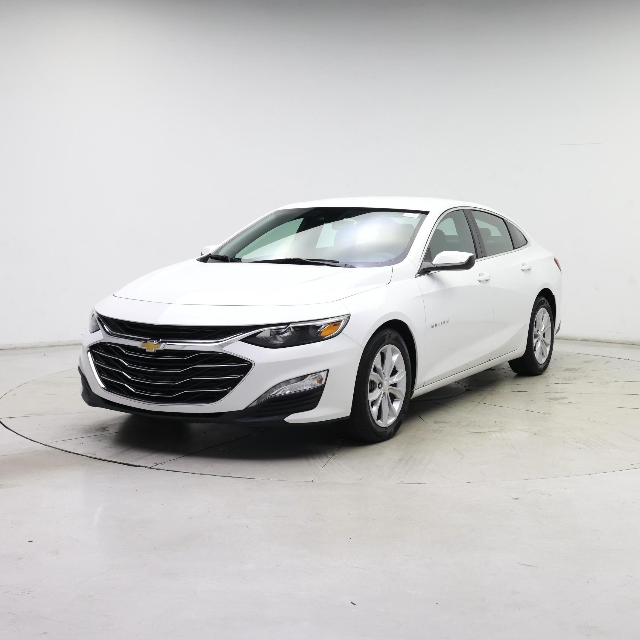 Thumbnail: 2023 Chevrolet Malibu - 4