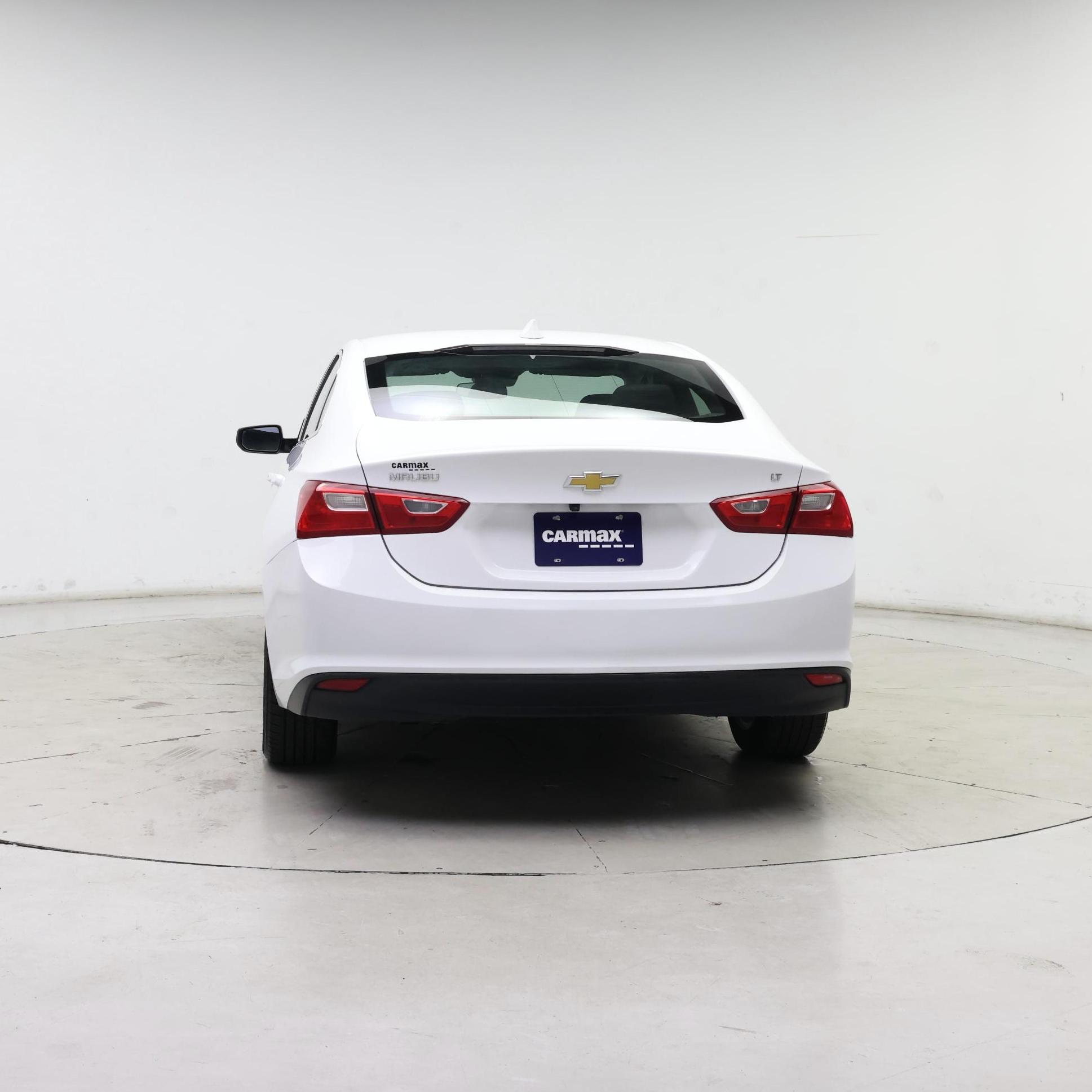 Thumbnail: 2023 Chevrolet Malibu - 6