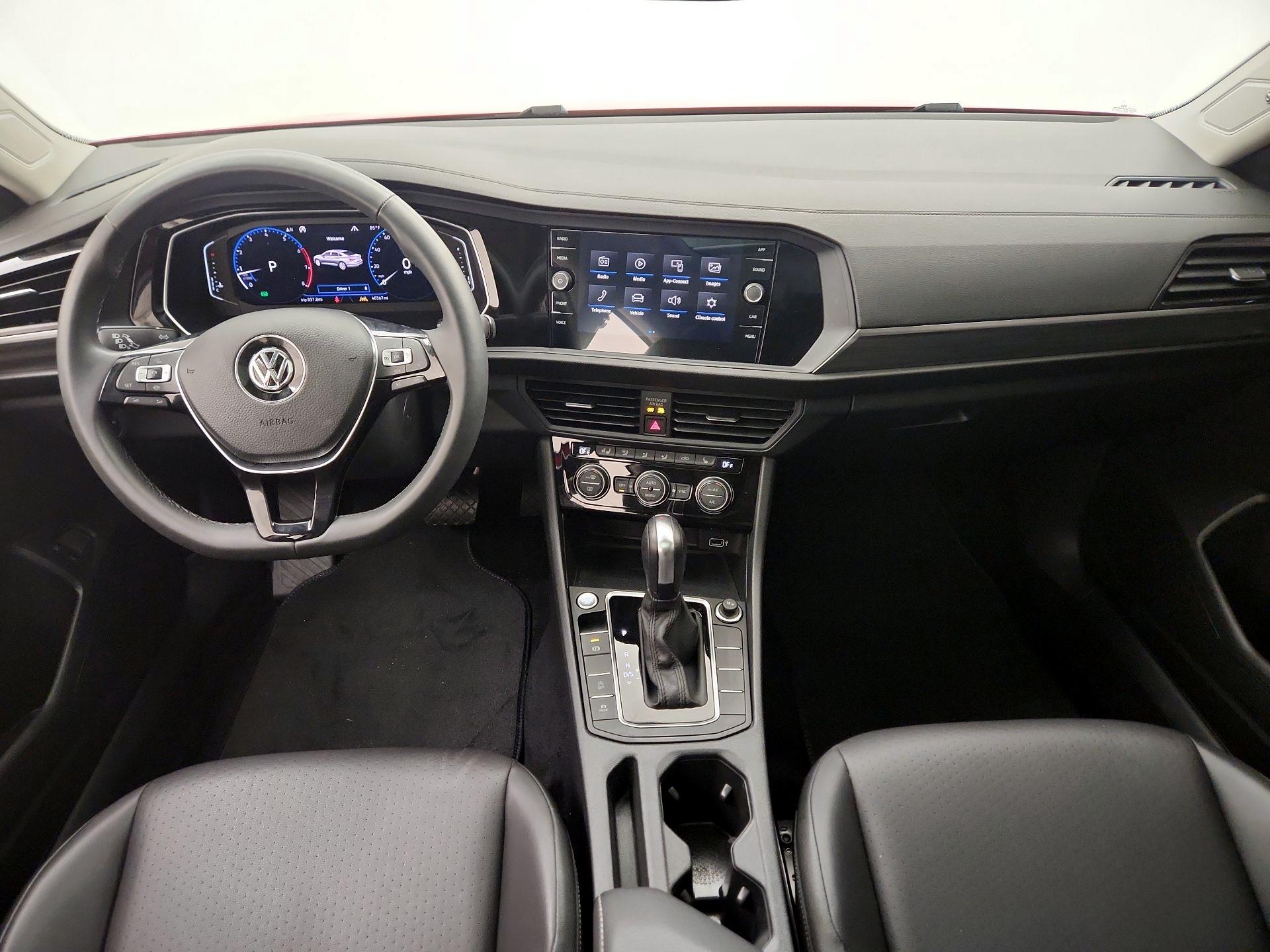 Thumbnail: 2020 Volkswagen Jetta - 9