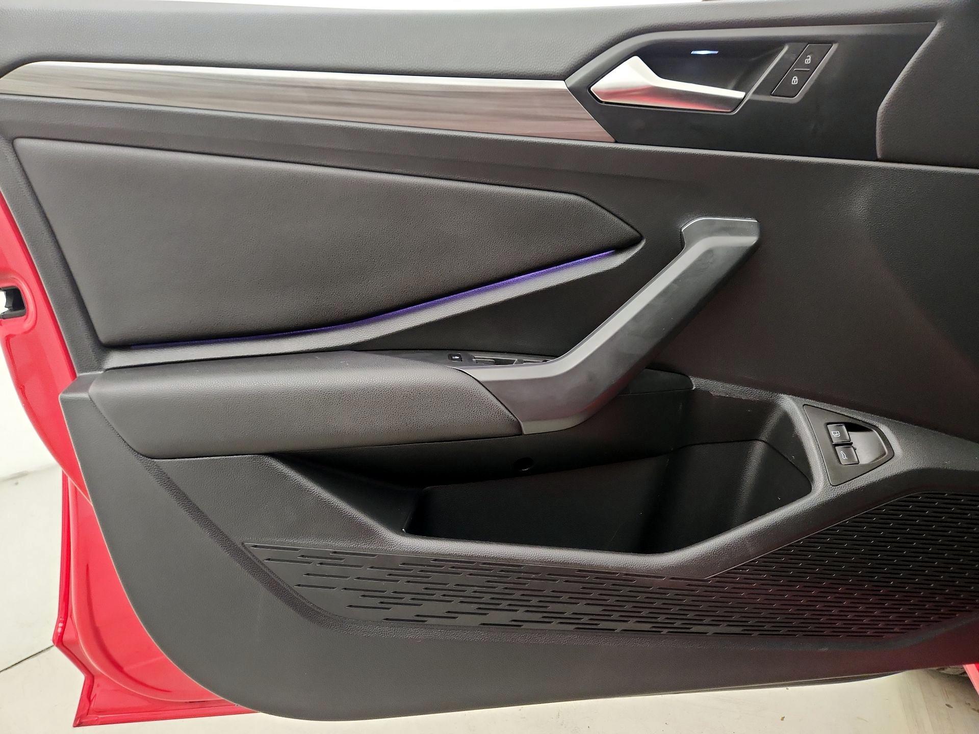 Thumbnail: 2020 Volkswagen Jetta - 12