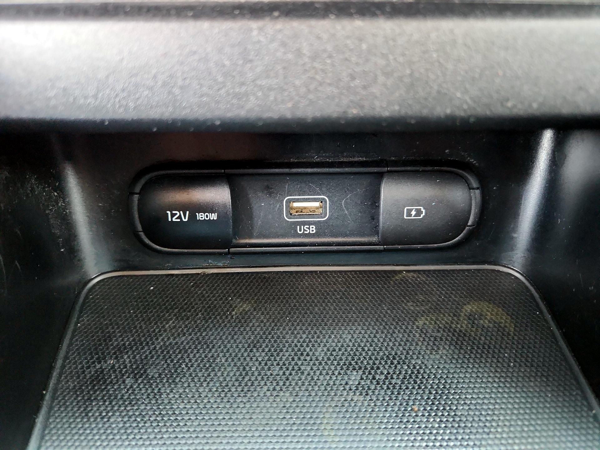 Thumbnail: 2024 Kia Forte - 16