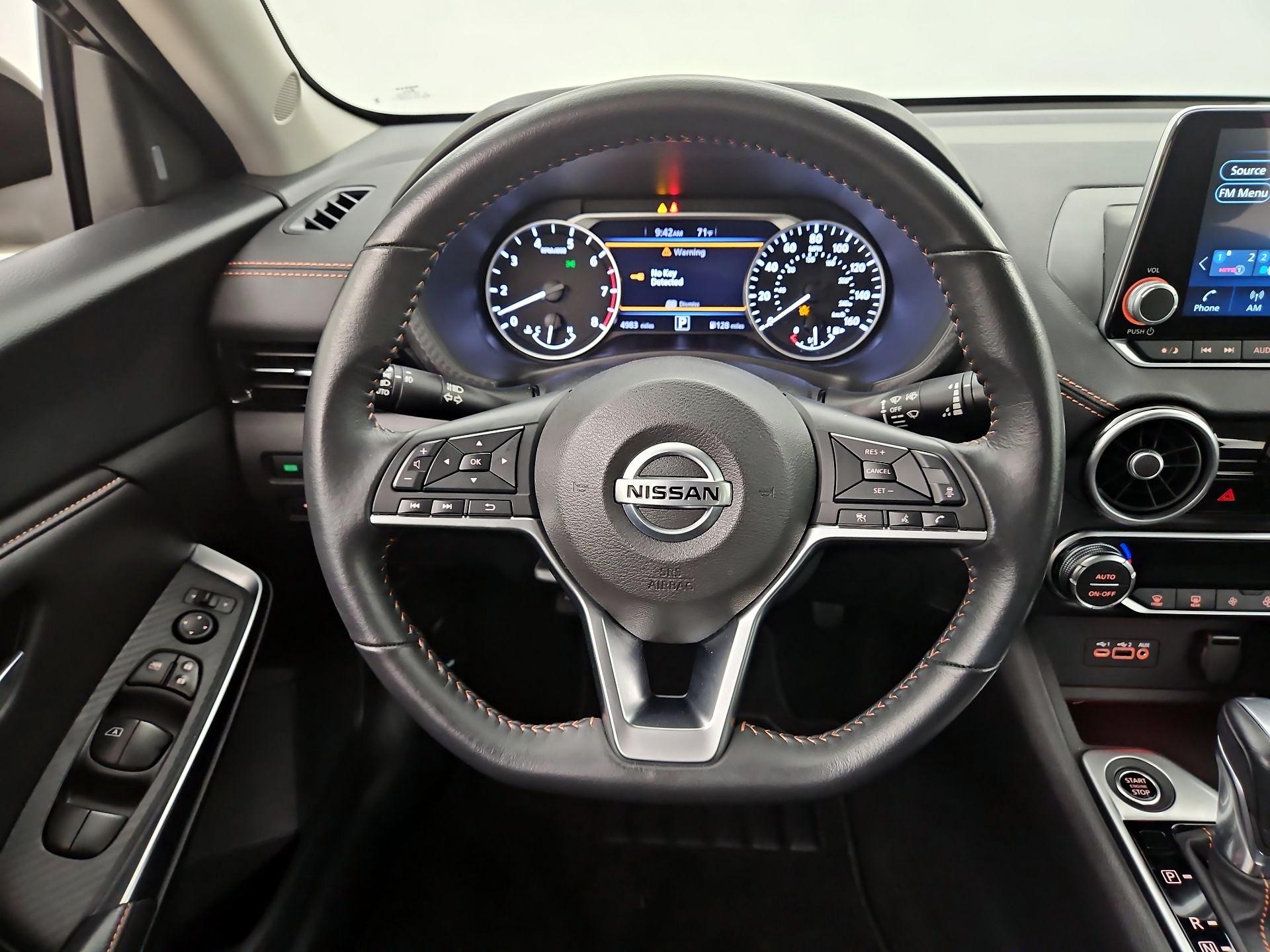 Thumbnail: 2023 Nissan Sentra - 10
