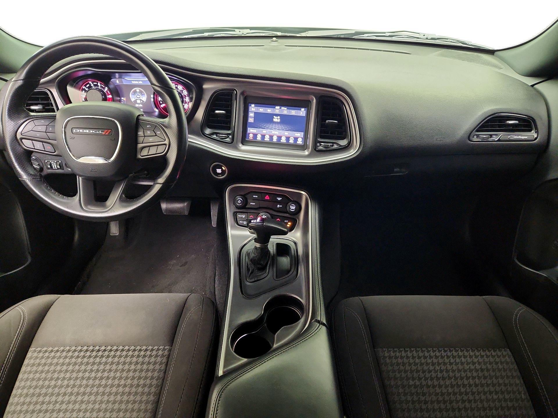 Thumbnail: 2021 Dodge Challenger - 9