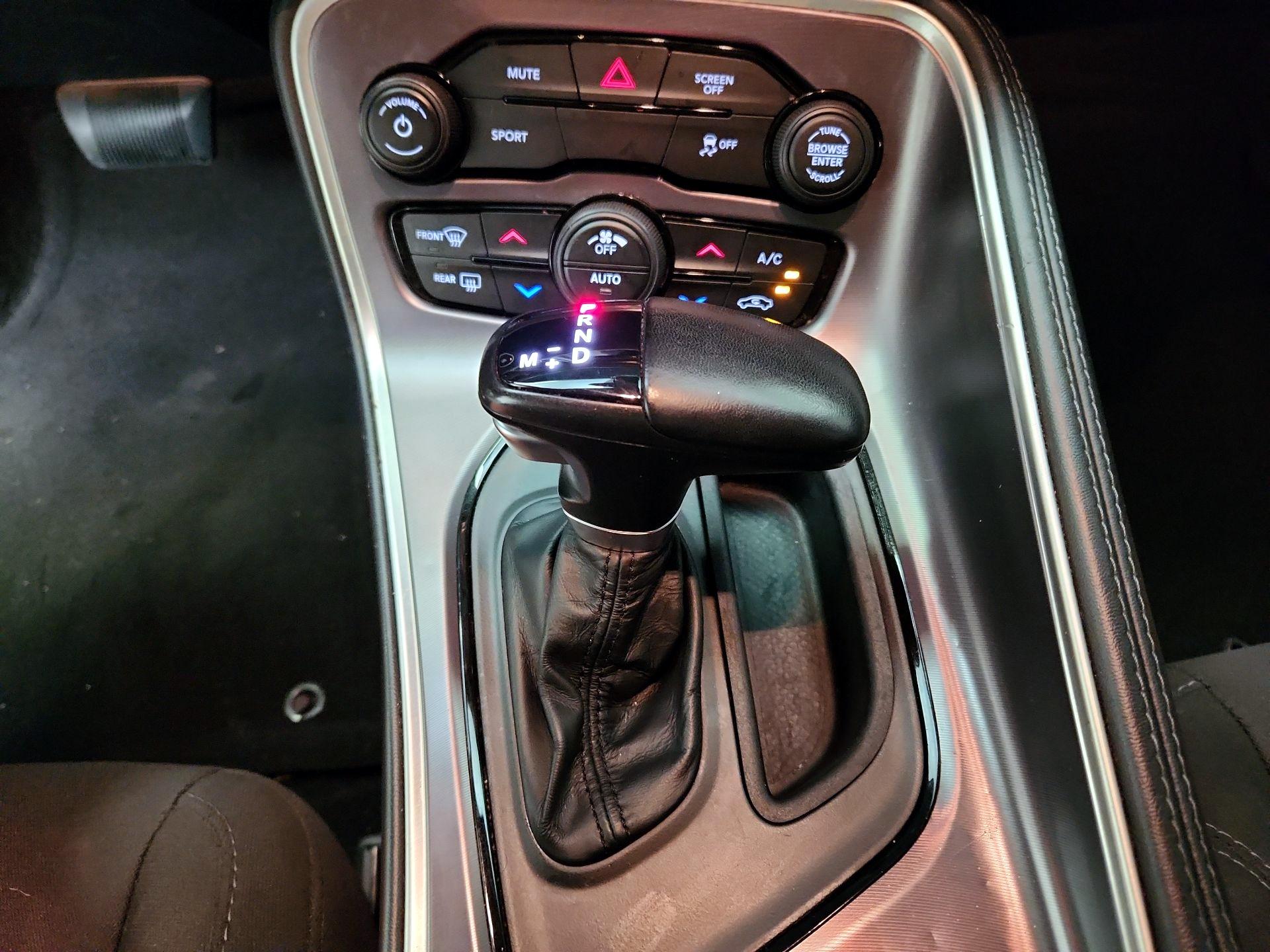 Thumbnail: 2021 Dodge Challenger - 17
