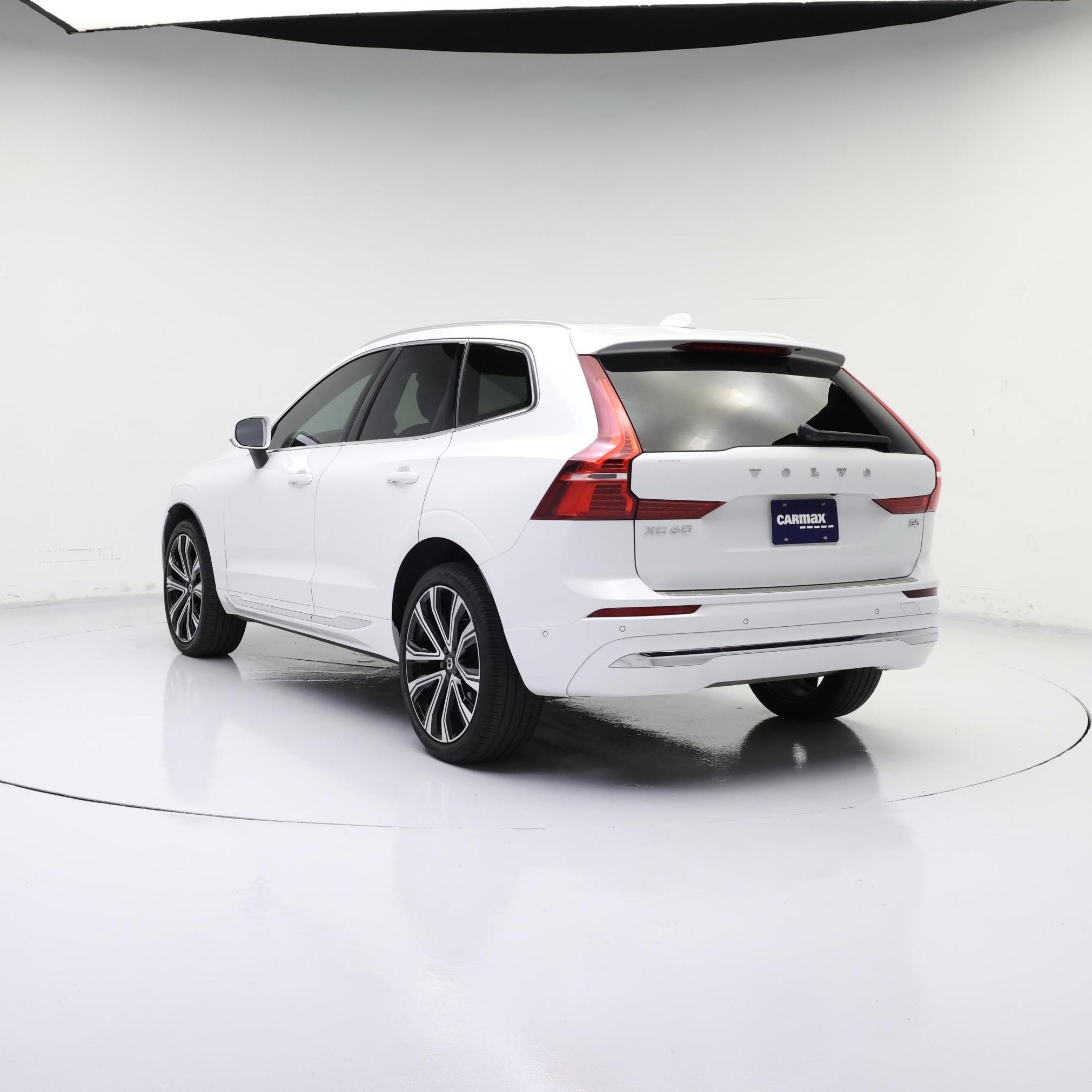 Thumbnail: 2023 Volvo XC60 - 2