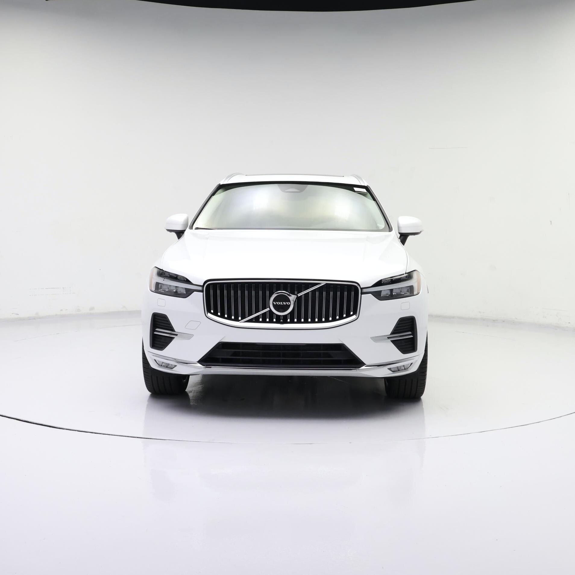 Thumbnail: 2023 Volvo XC60 - 5