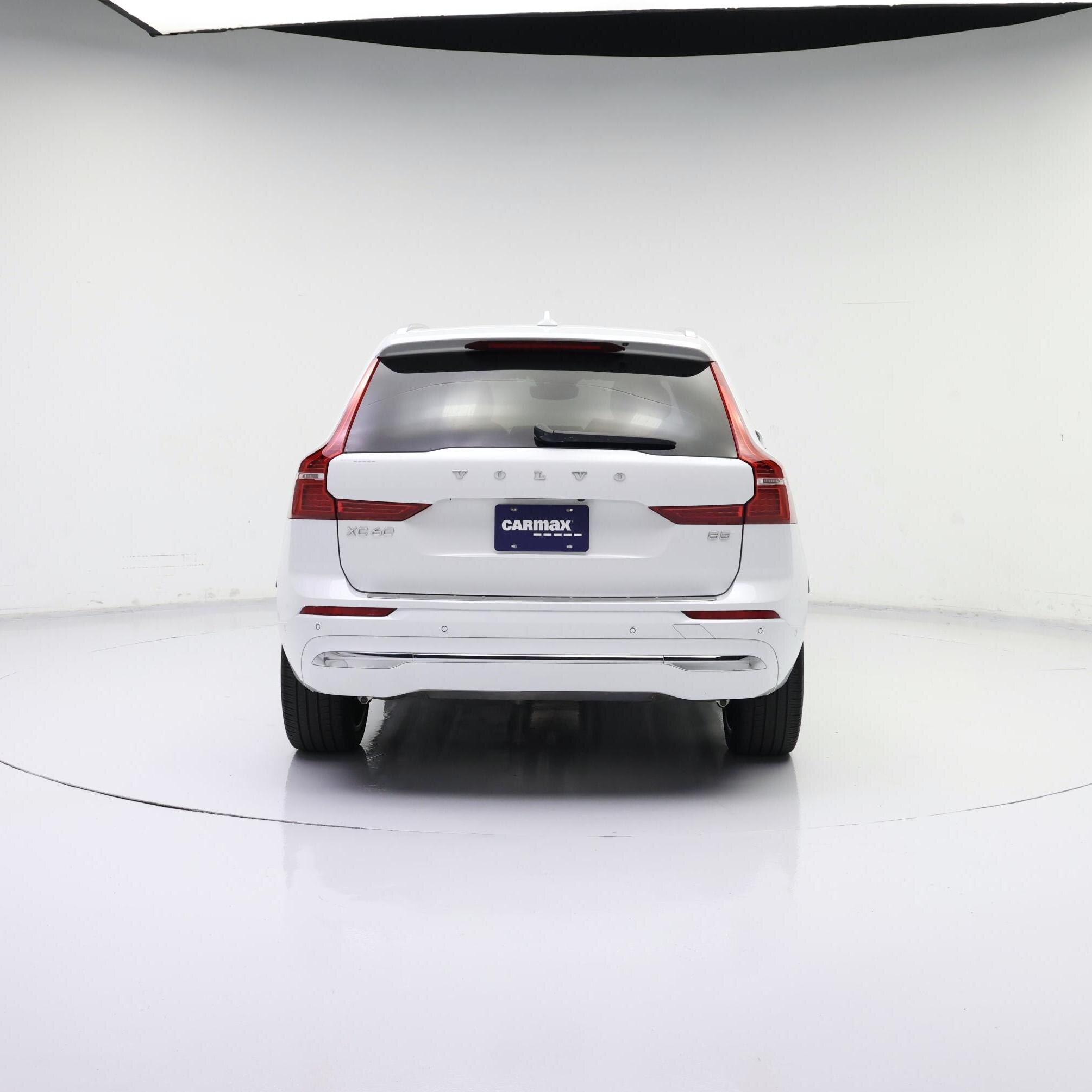 Thumbnail: 2023 Volvo XC60 - 6