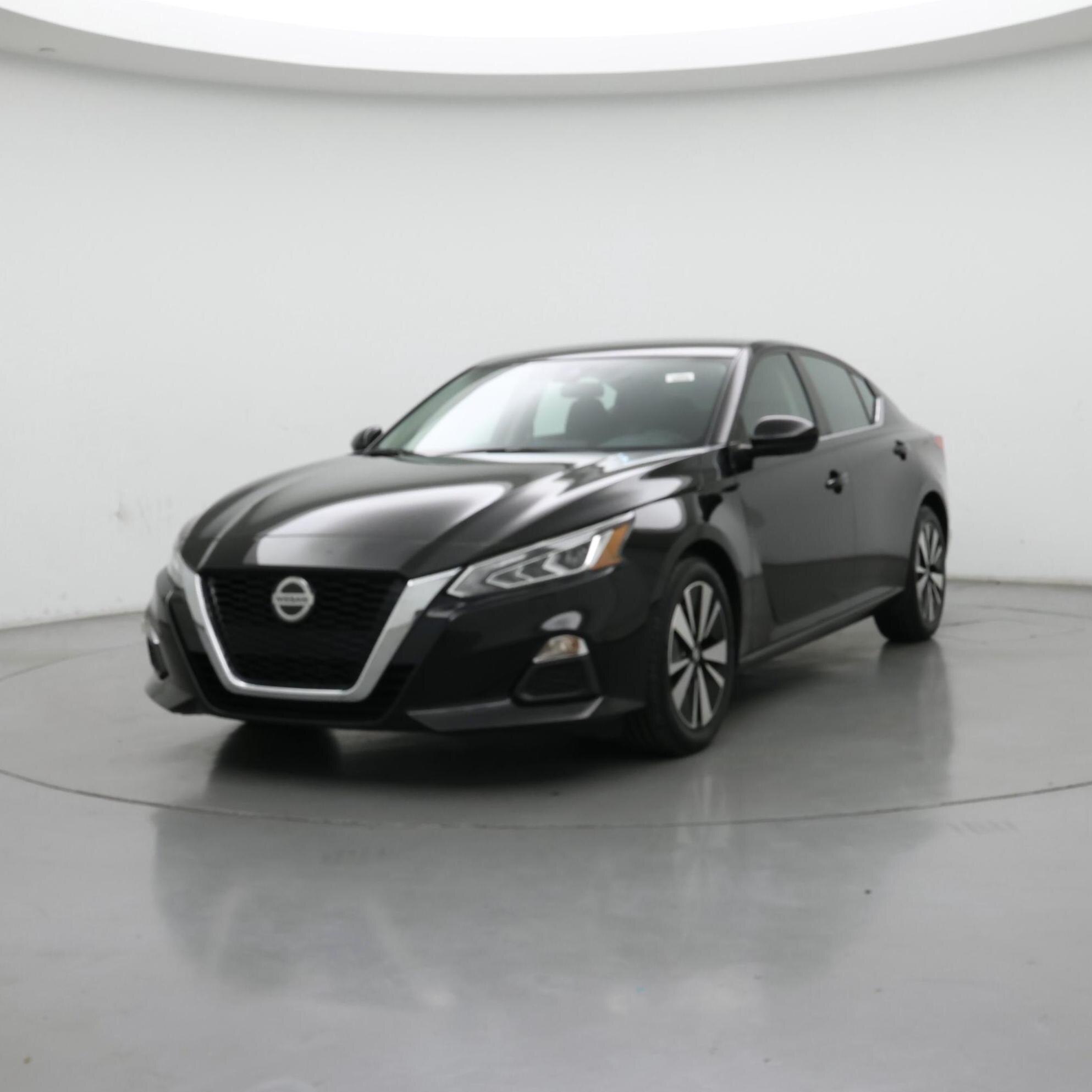 Thumbnail: 2022 Nissan Altima - 4