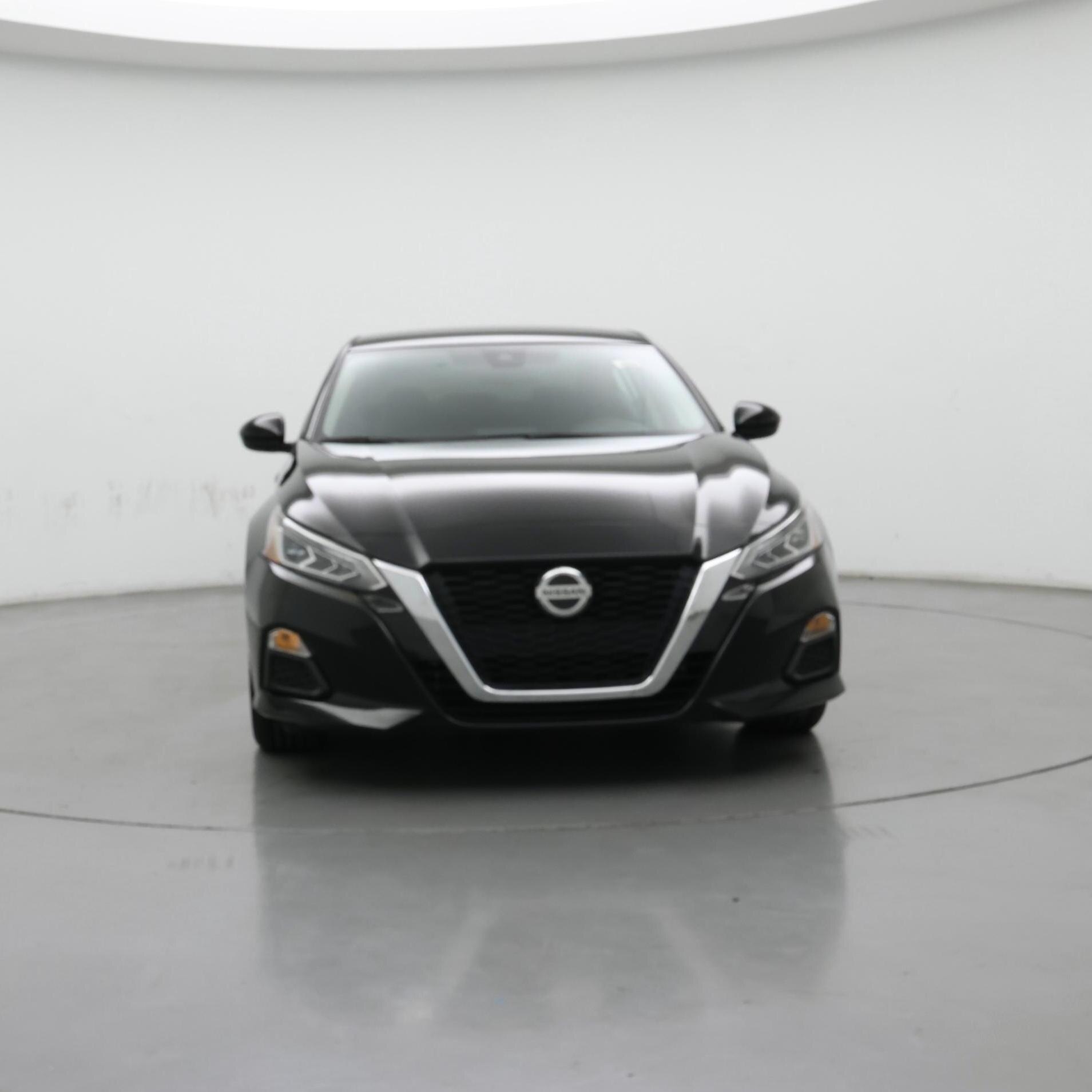 Thumbnail: 2022 Nissan Altima - 5