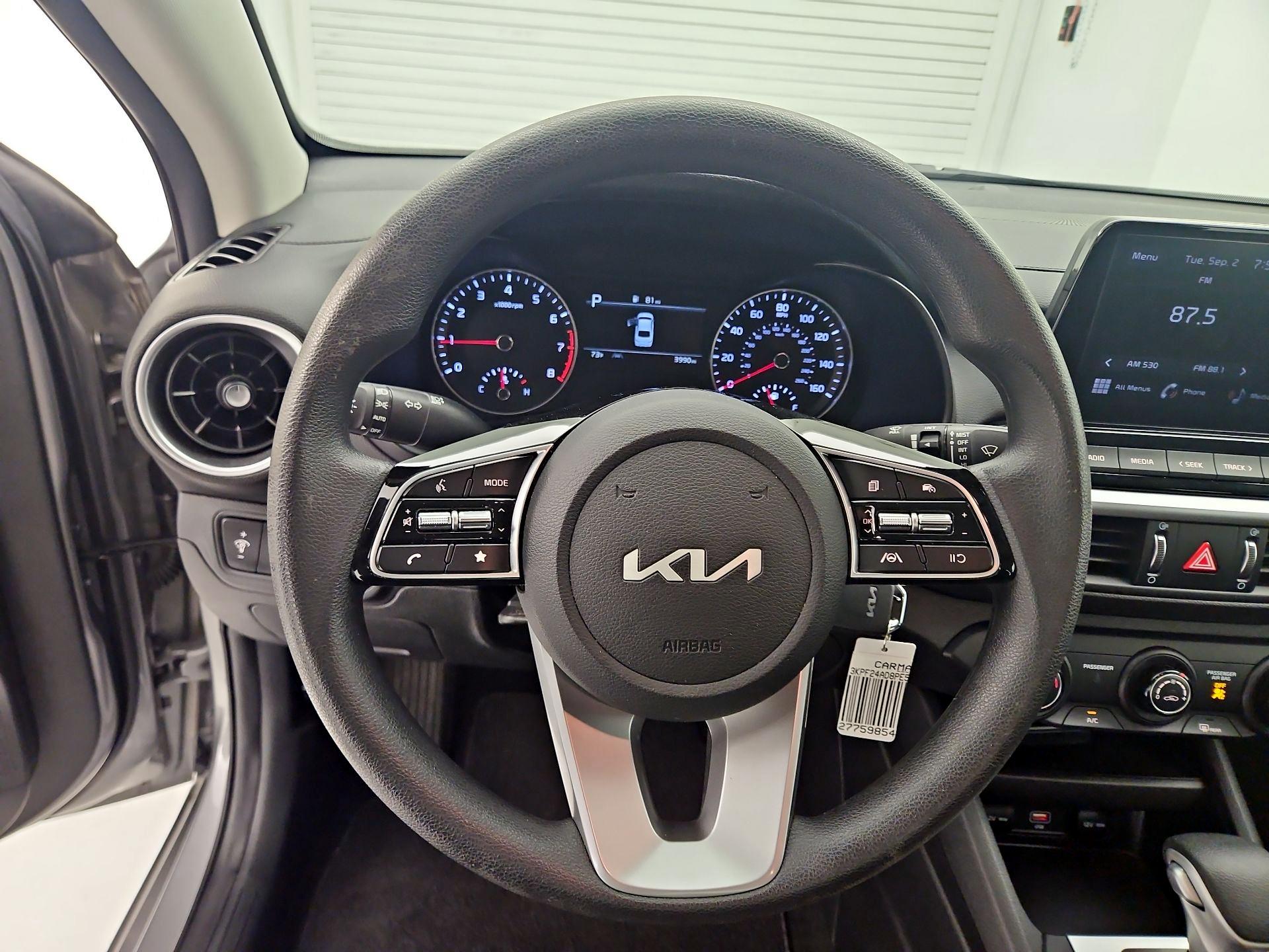 Thumbnail: 2023 Kia Forte - 10