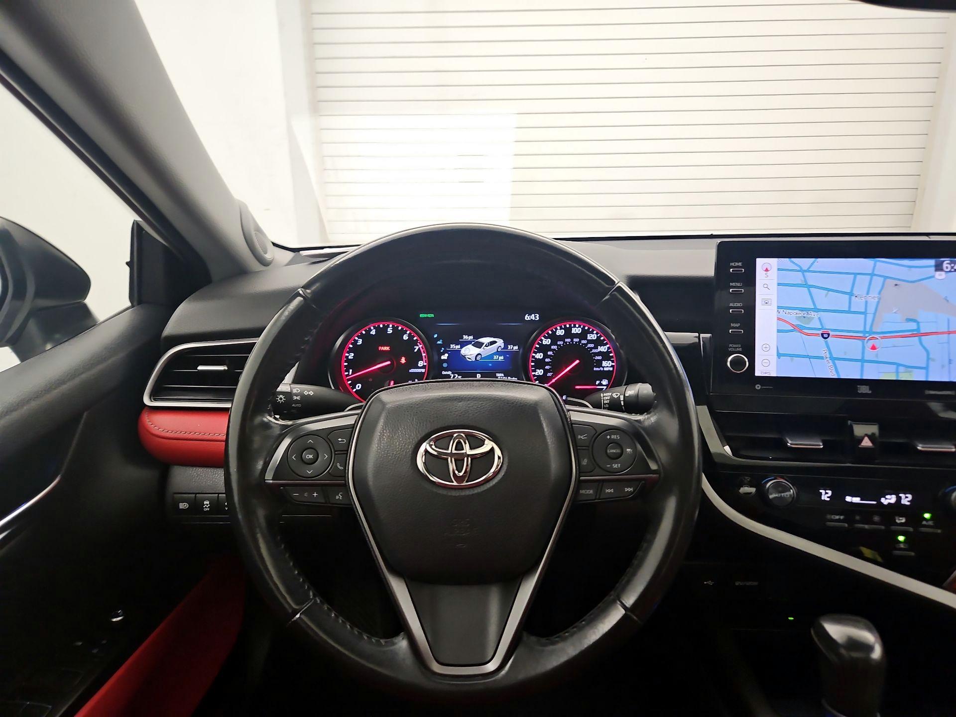 Thumbnail: 2023 Toyota Camry - 10