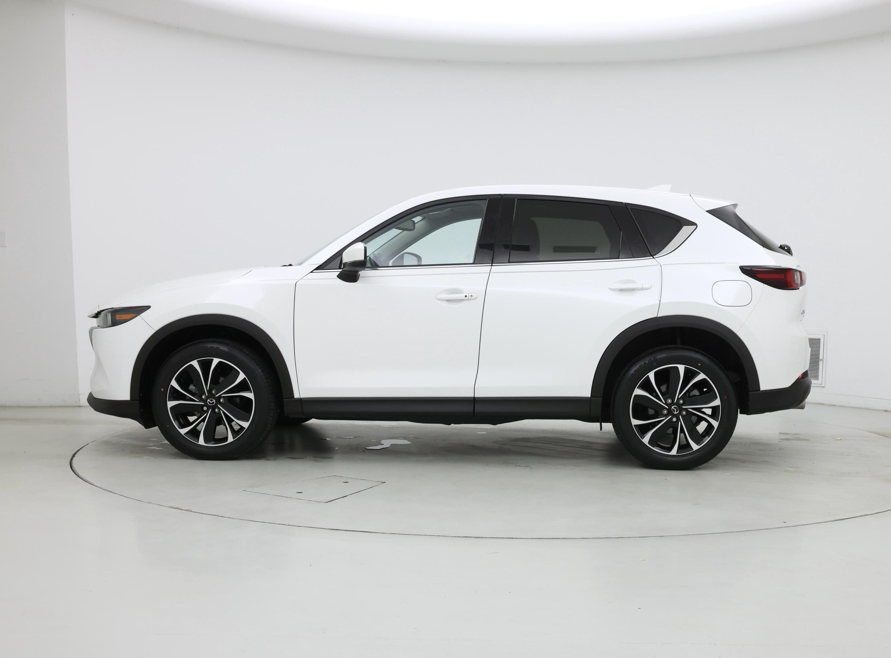 Thumbnail: 2022 Mazda CX-5 - 3