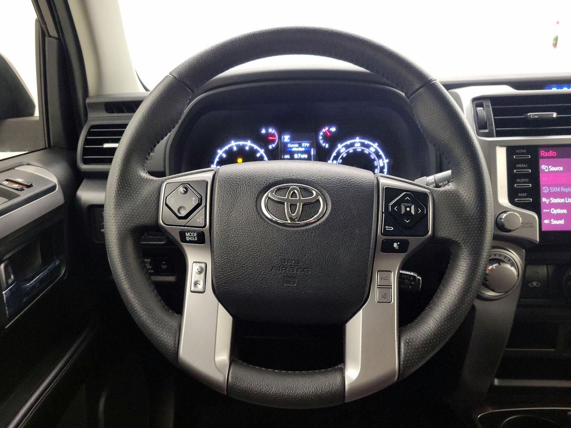 Thumbnail: 2022 Toyota 4Runner - 10