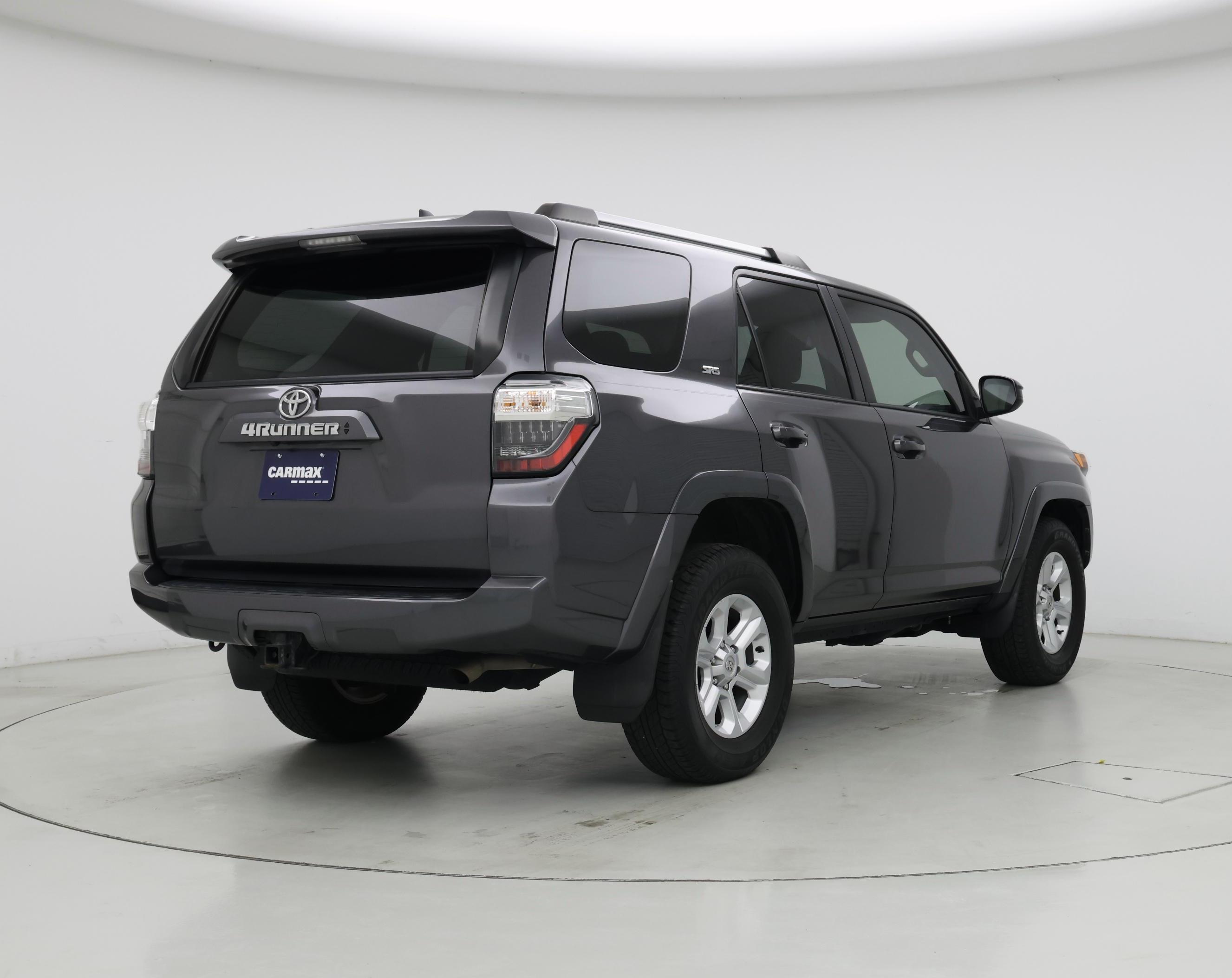 Thumbnail: 2022 Toyota 4Runner - 8