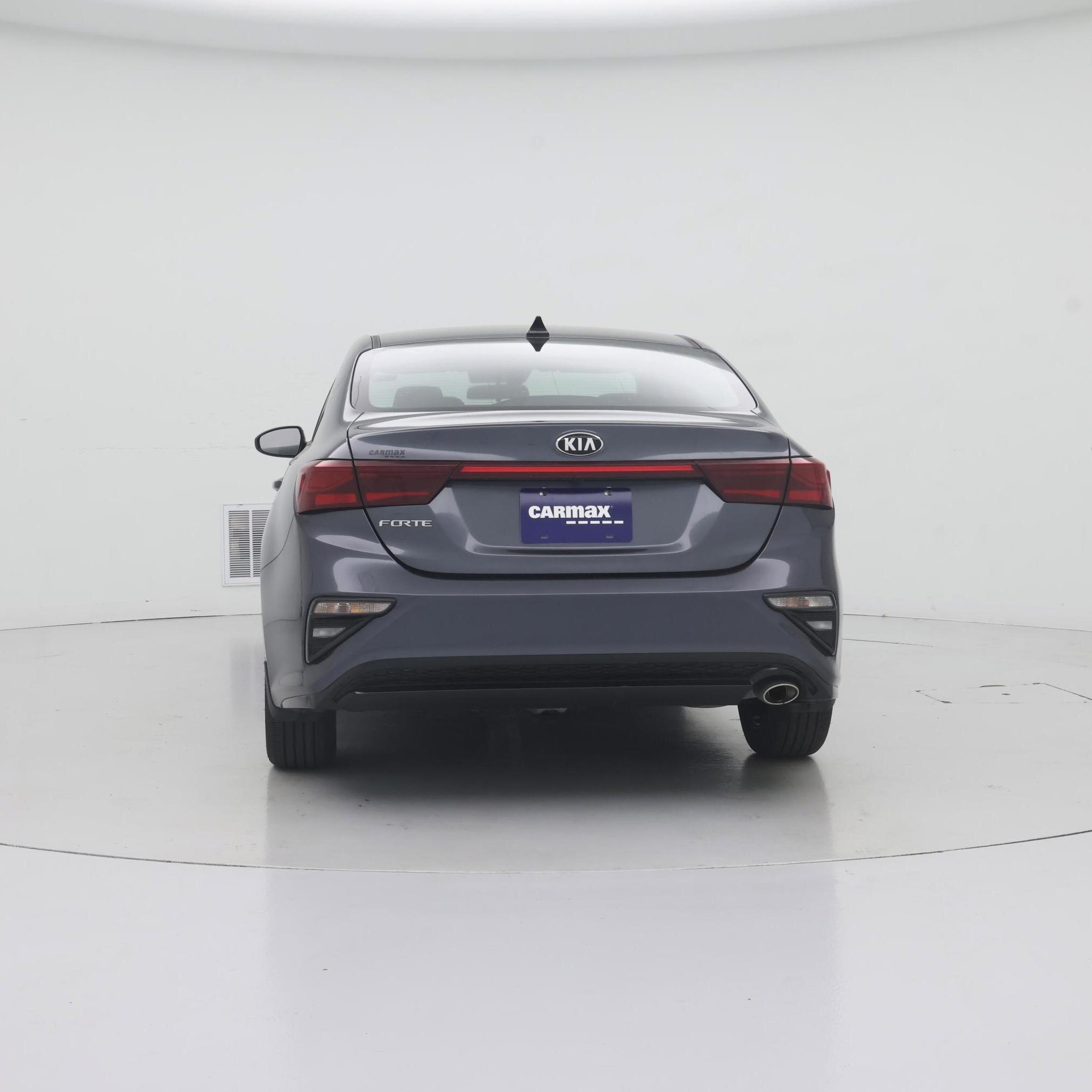 Thumbnail: 2020 Kia Forte - 6