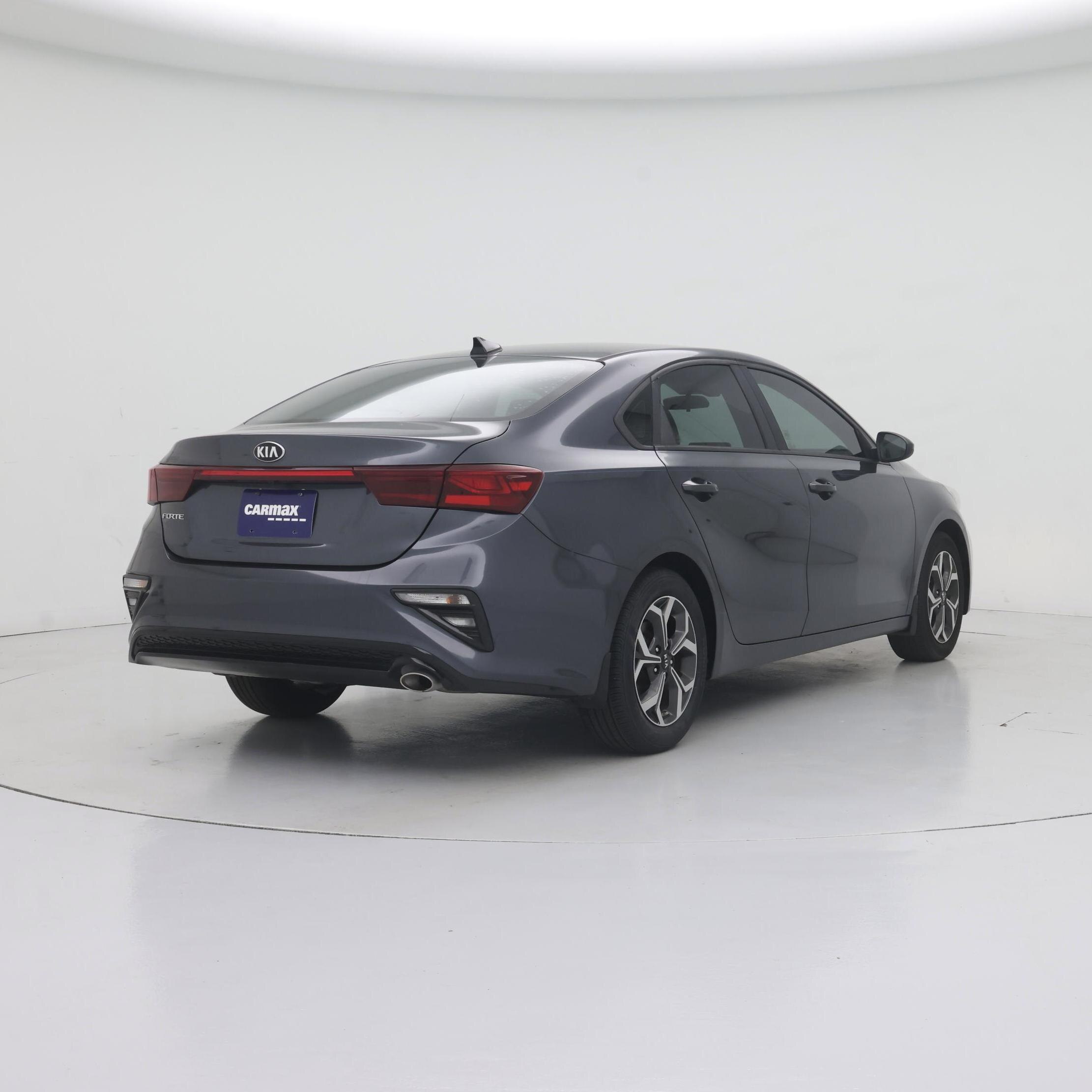 Thumbnail: 2020 Kia Forte - 8