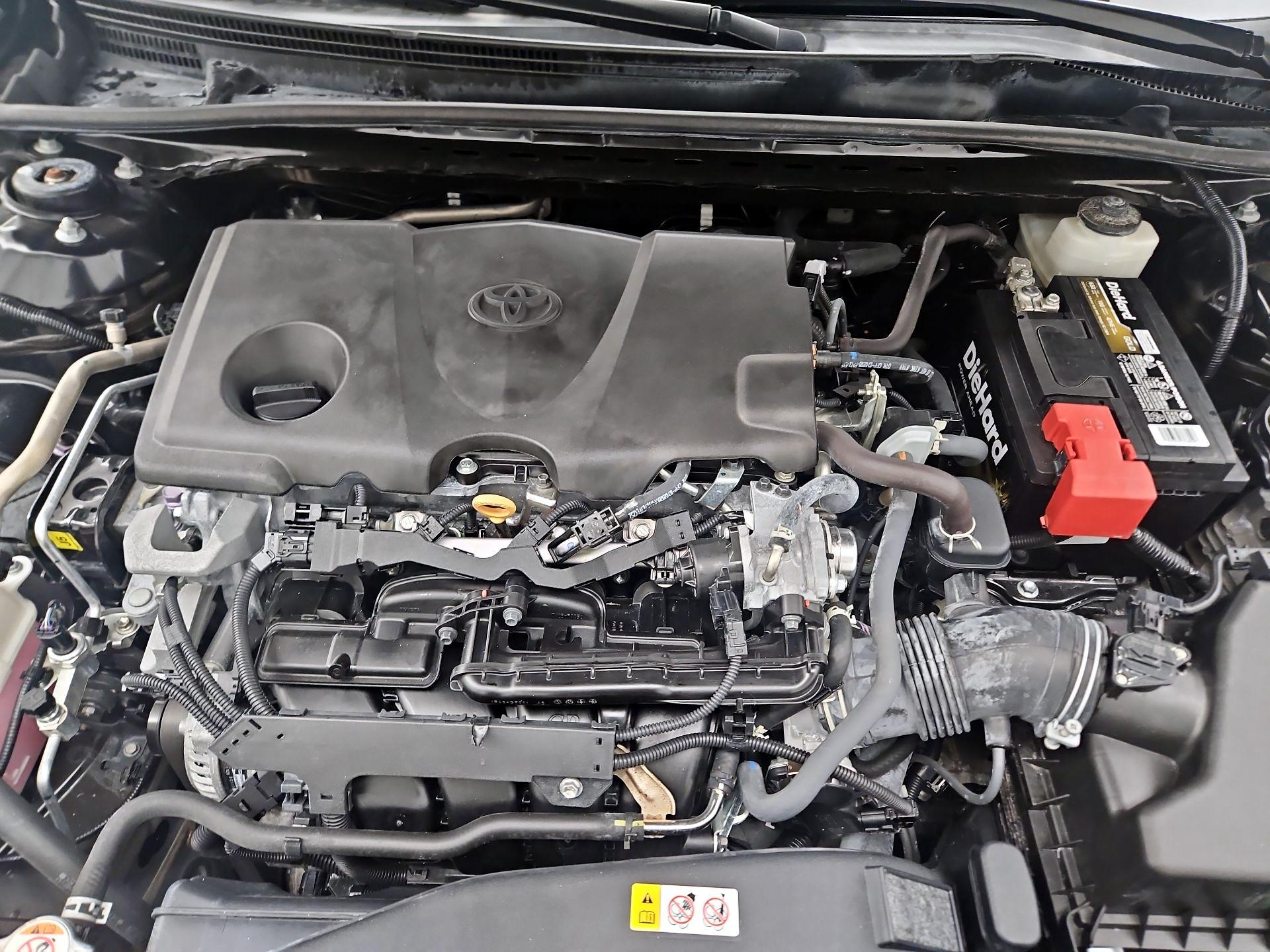 Thumbnail: 2022 Toyota Camry - 20