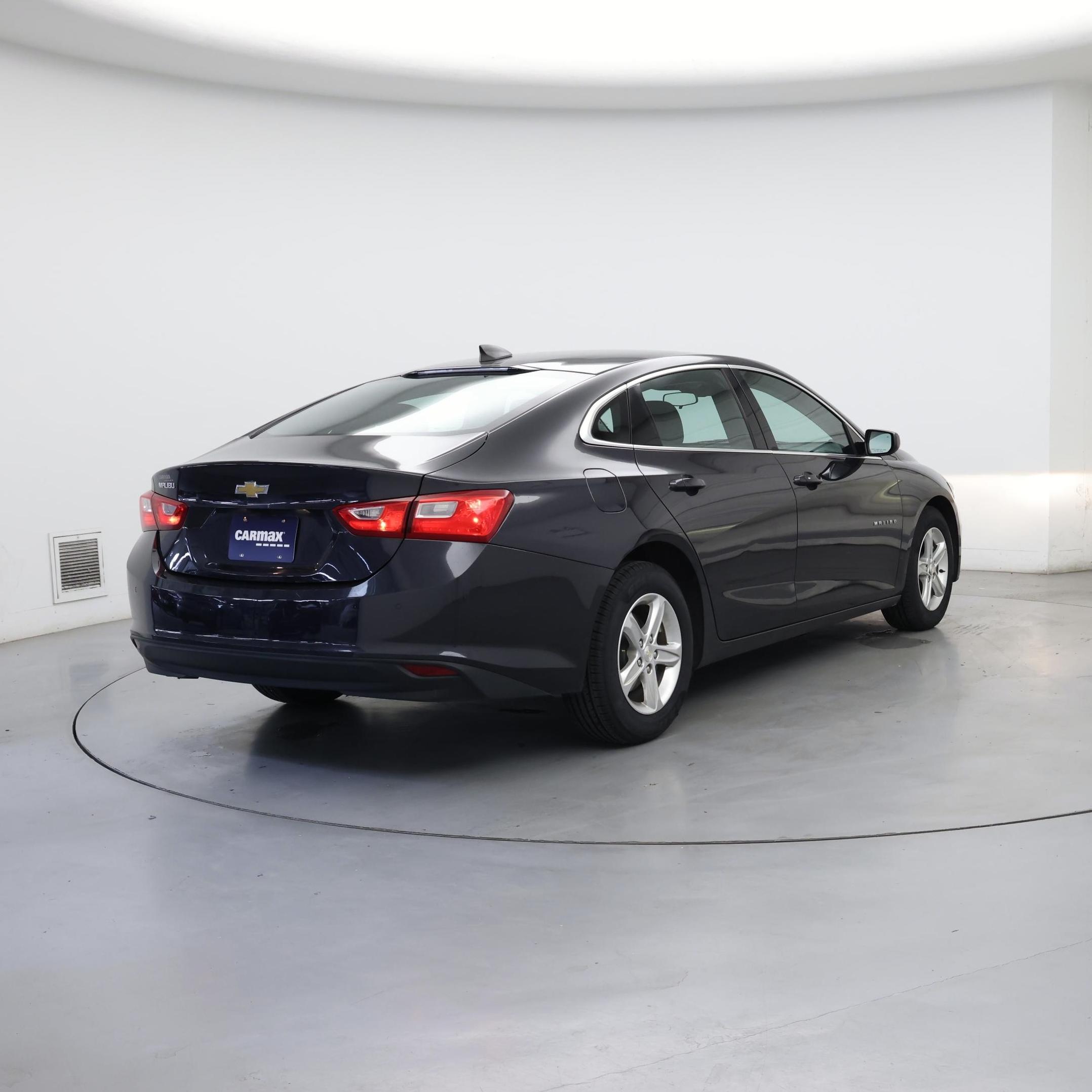 Thumbnail: 2022 Chevrolet Malibu - 8