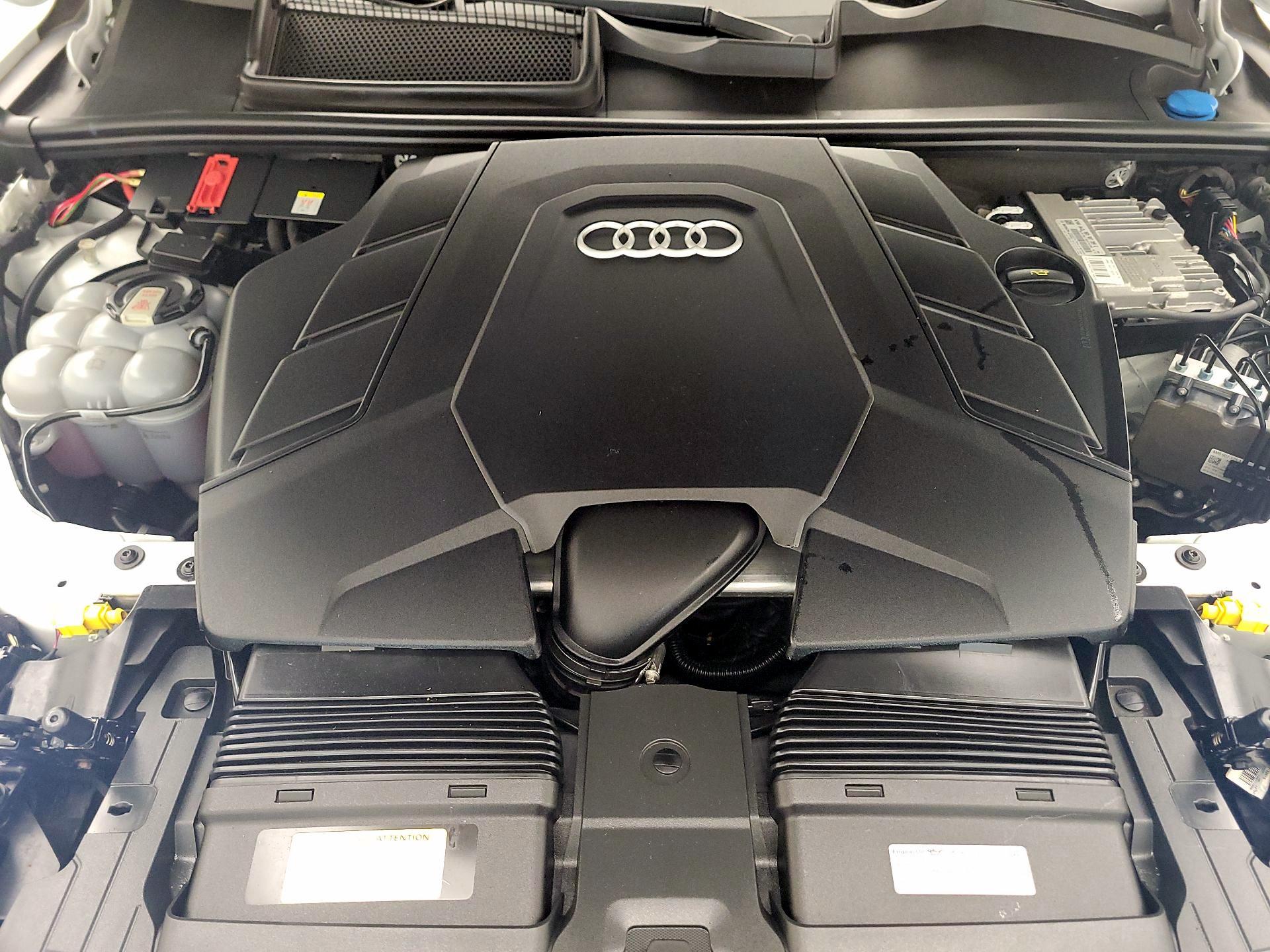 Thumbnail: 2021 Audi Q7 - 17